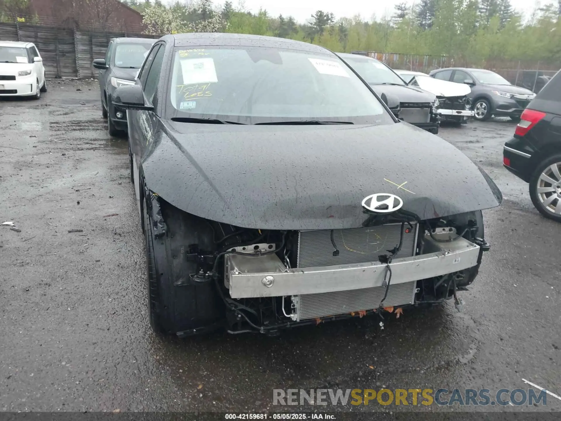 13 Photograph of a damaged car KM8KRDDF1RU242074 HYUNDAI IONIQ 5 2024