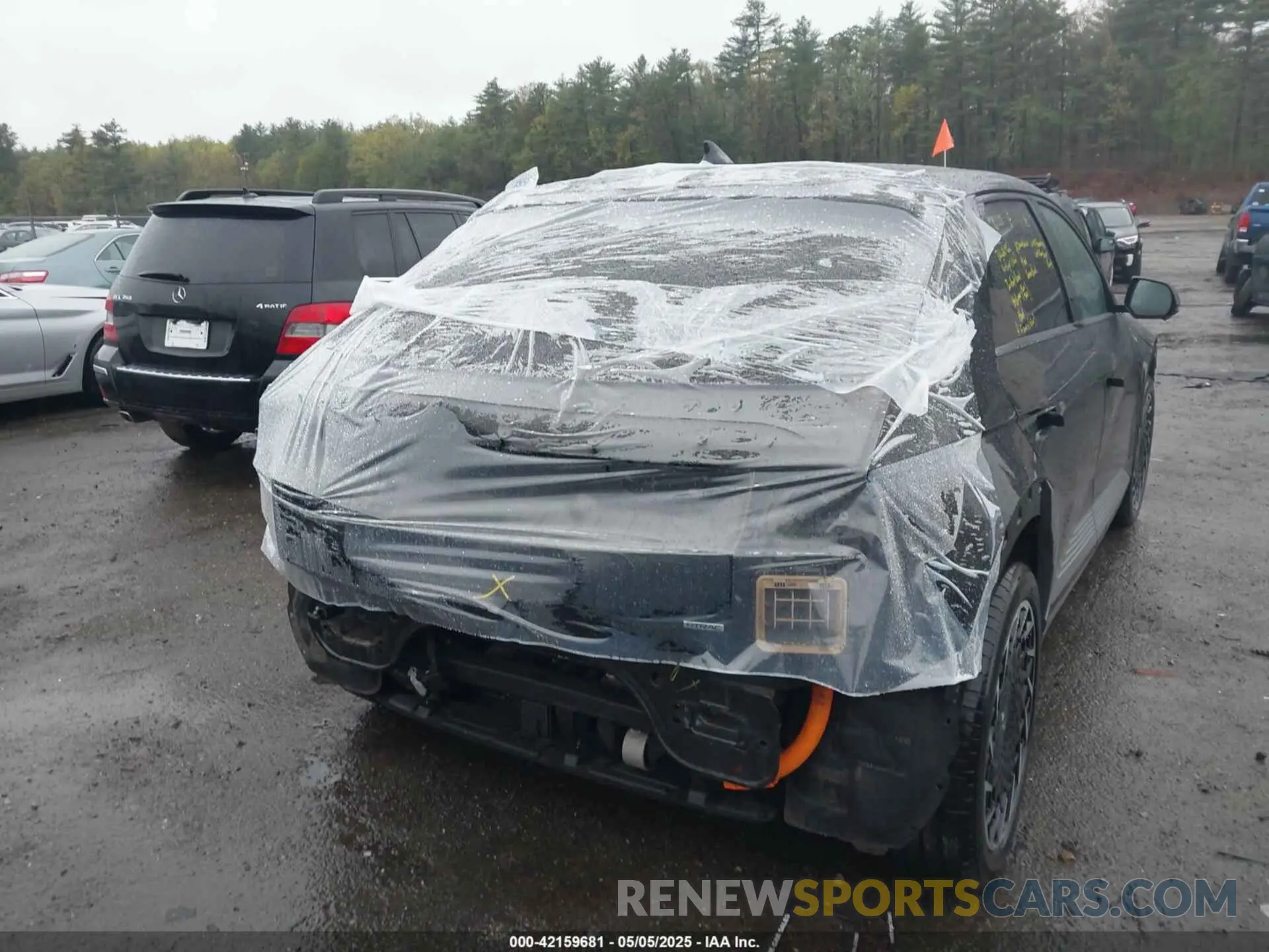 17 Photograph of a damaged car KM8KRDDF1RU242074 HYUNDAI IONIQ 5 2024