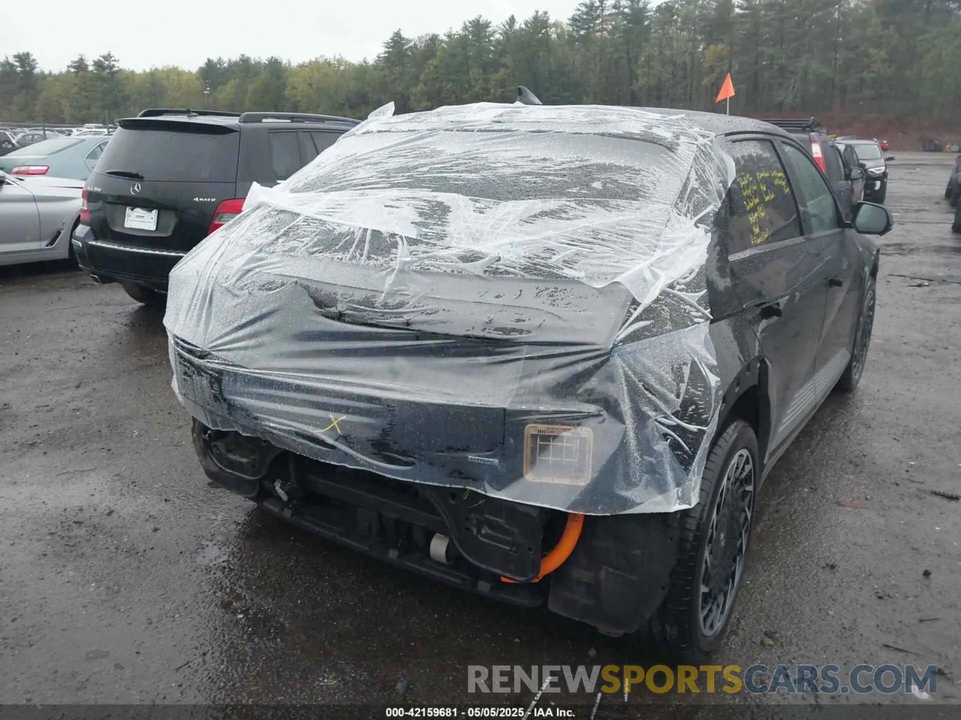 4 Photograph of a damaged car KM8KRDDF1RU242074 HYUNDAI IONIQ 5 2024