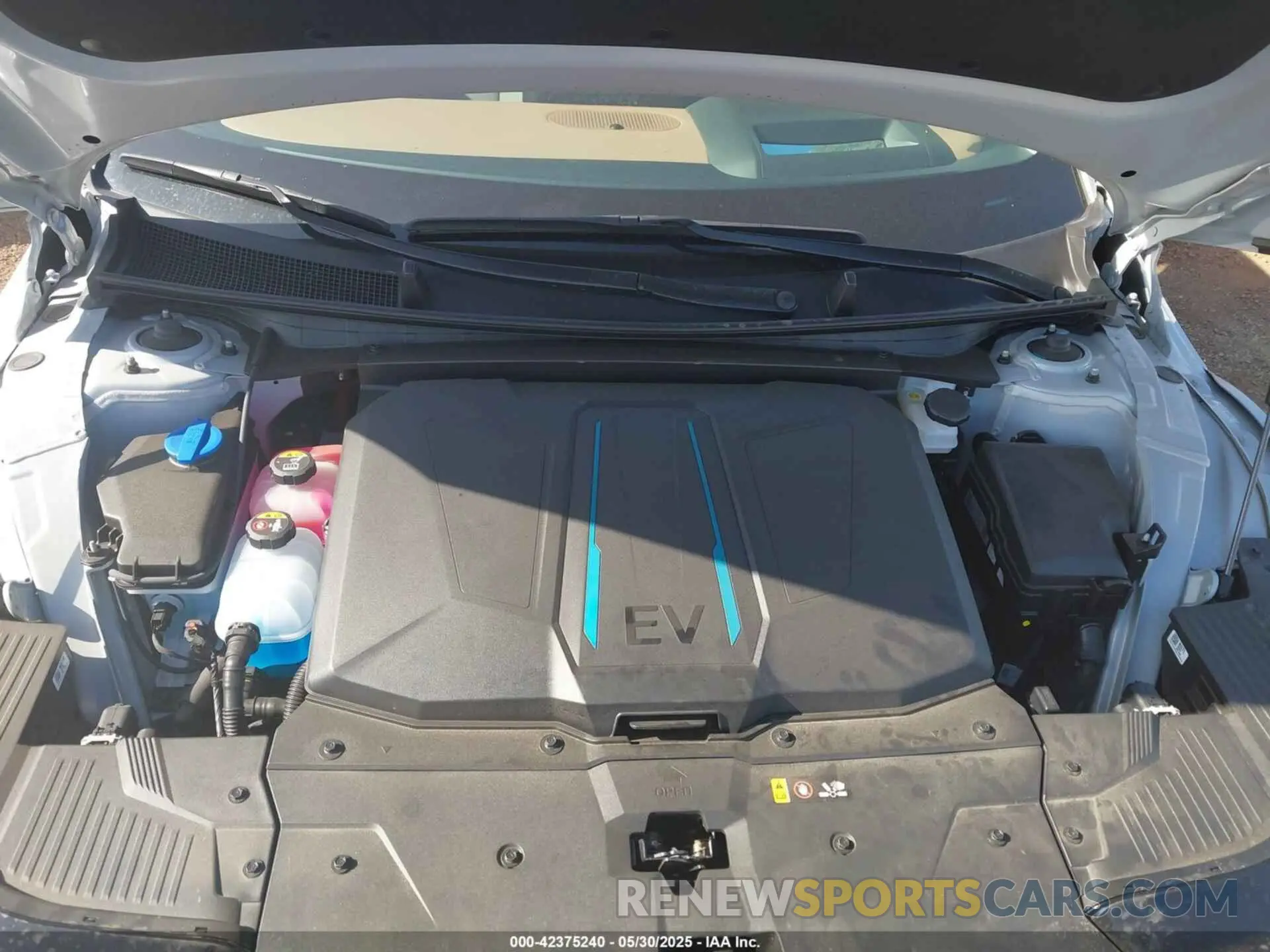 10 Photograph of a damaged car KM8KRDDF1RU274815 HYUNDAI IONIQ 5 2024