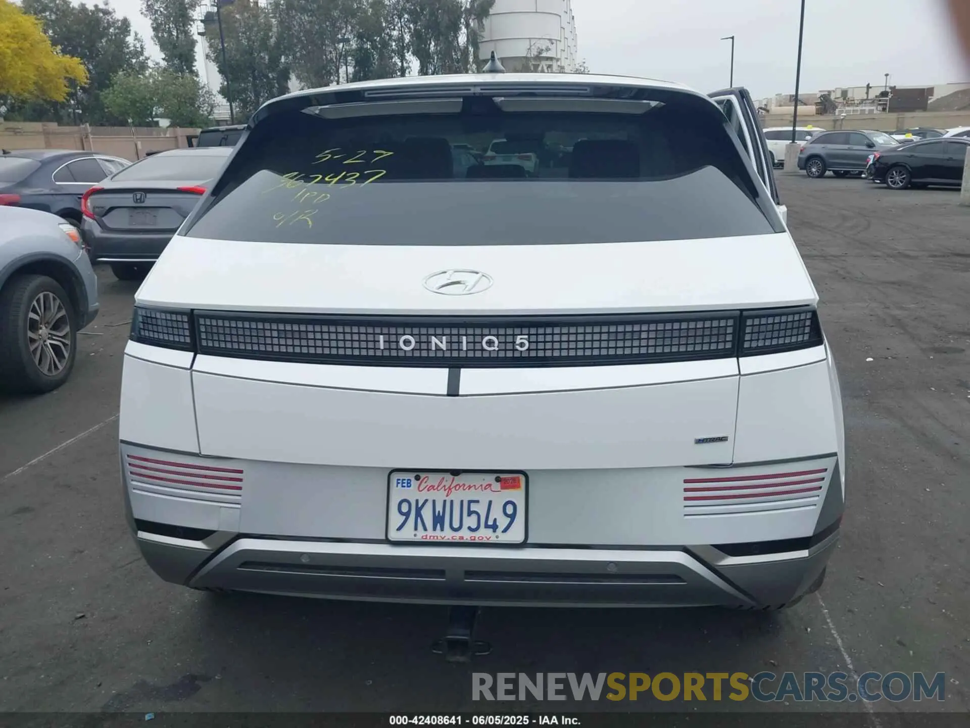 16 Photograph of a damaged car KM8KRDDF3RU251679 HYUNDAI IONIQ 5 2024
