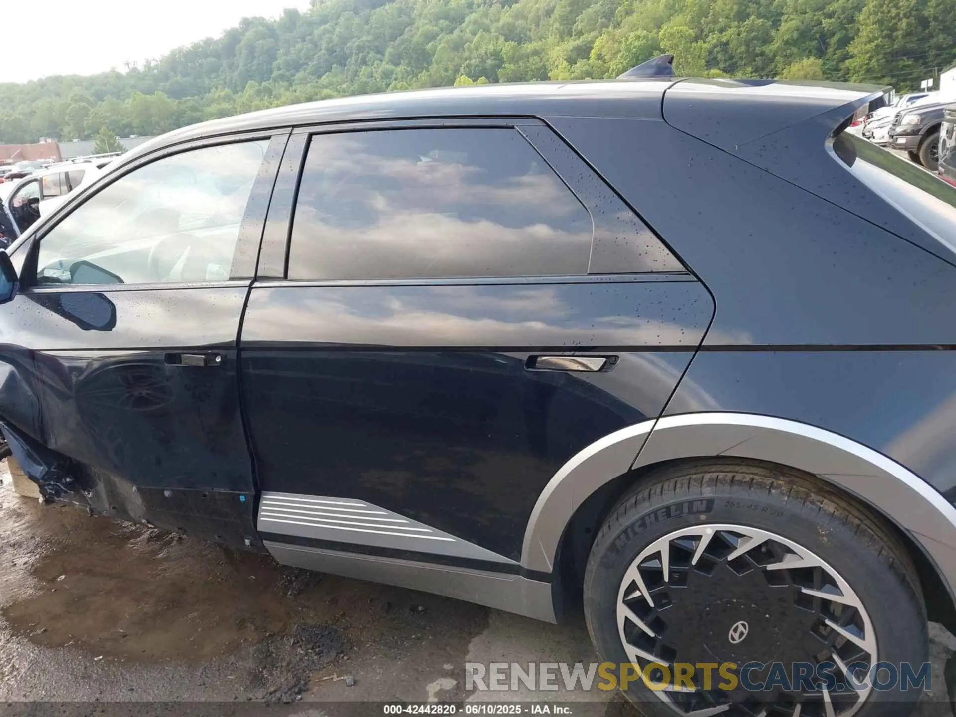 15 Photograph of a damaged car KM8KRDDF6RU236240 HYUNDAI IONIQ 5 2024