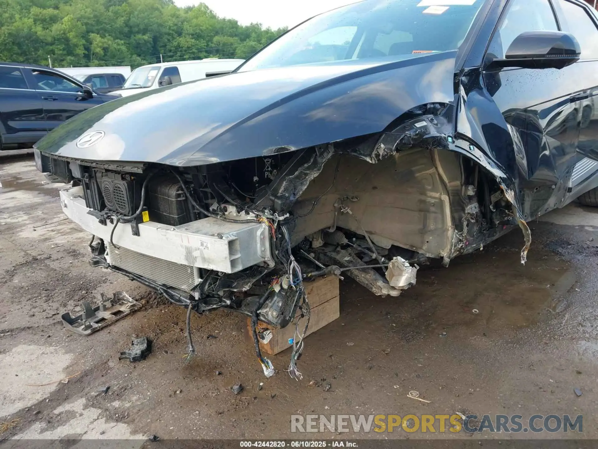 6 Photograph of a damaged car KM8KRDDF6RU236240 HYUNDAI IONIQ 5 2024