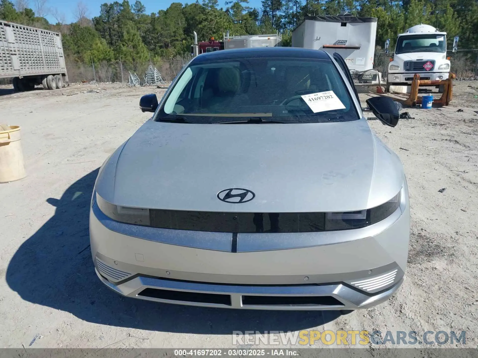 12 Photograph of a damaged car KM8KRDDF8RU264587 HYUNDAI IONIQ 5 2024