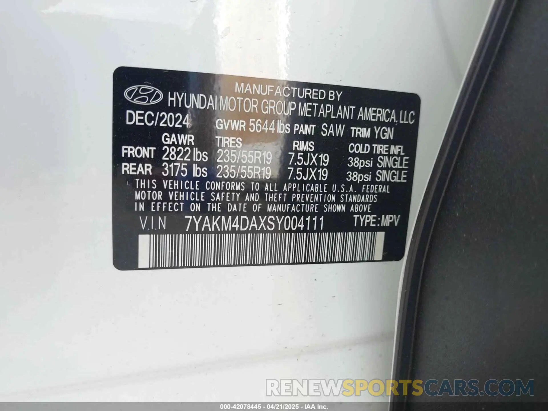 9 Photograph of a damaged car 7YAKM4DAXSY004111 HYUNDAI IONIQ 5 2025