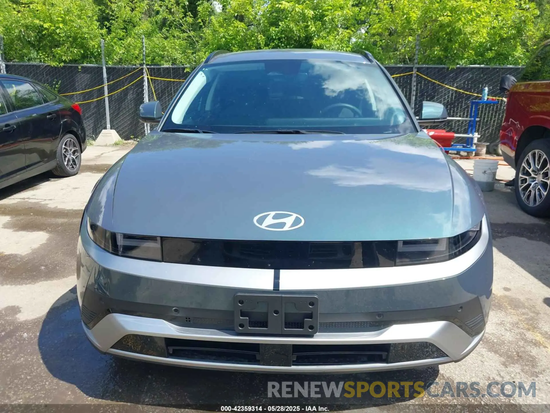 12 Photograph of a damaged car 7YAKN4DA8SY009921 HYUNDAI IONIQ 5 2025