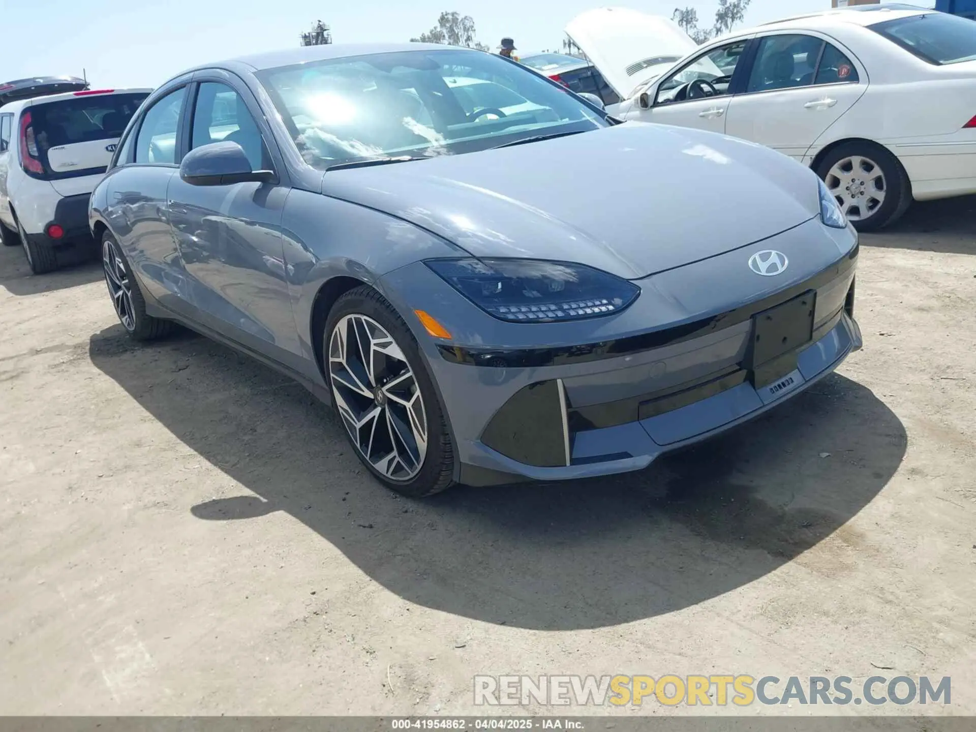 1 Photograph of a damaged car KMHM34AA5PA033700 HYUNDAI IONIQ 6 2023