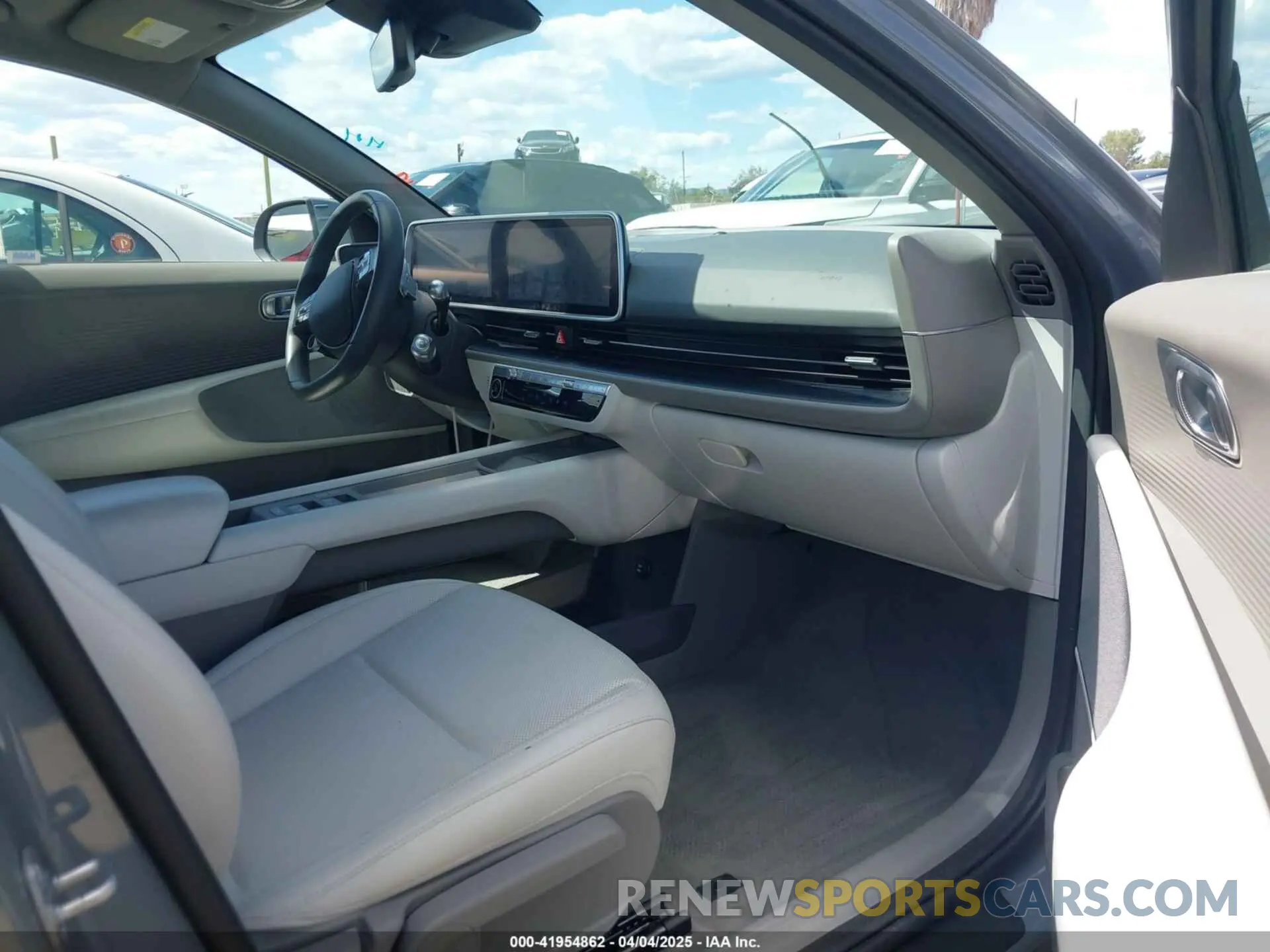 5 Photograph of a damaged car KMHM34AA5PA033700 HYUNDAI IONIQ 6 2023