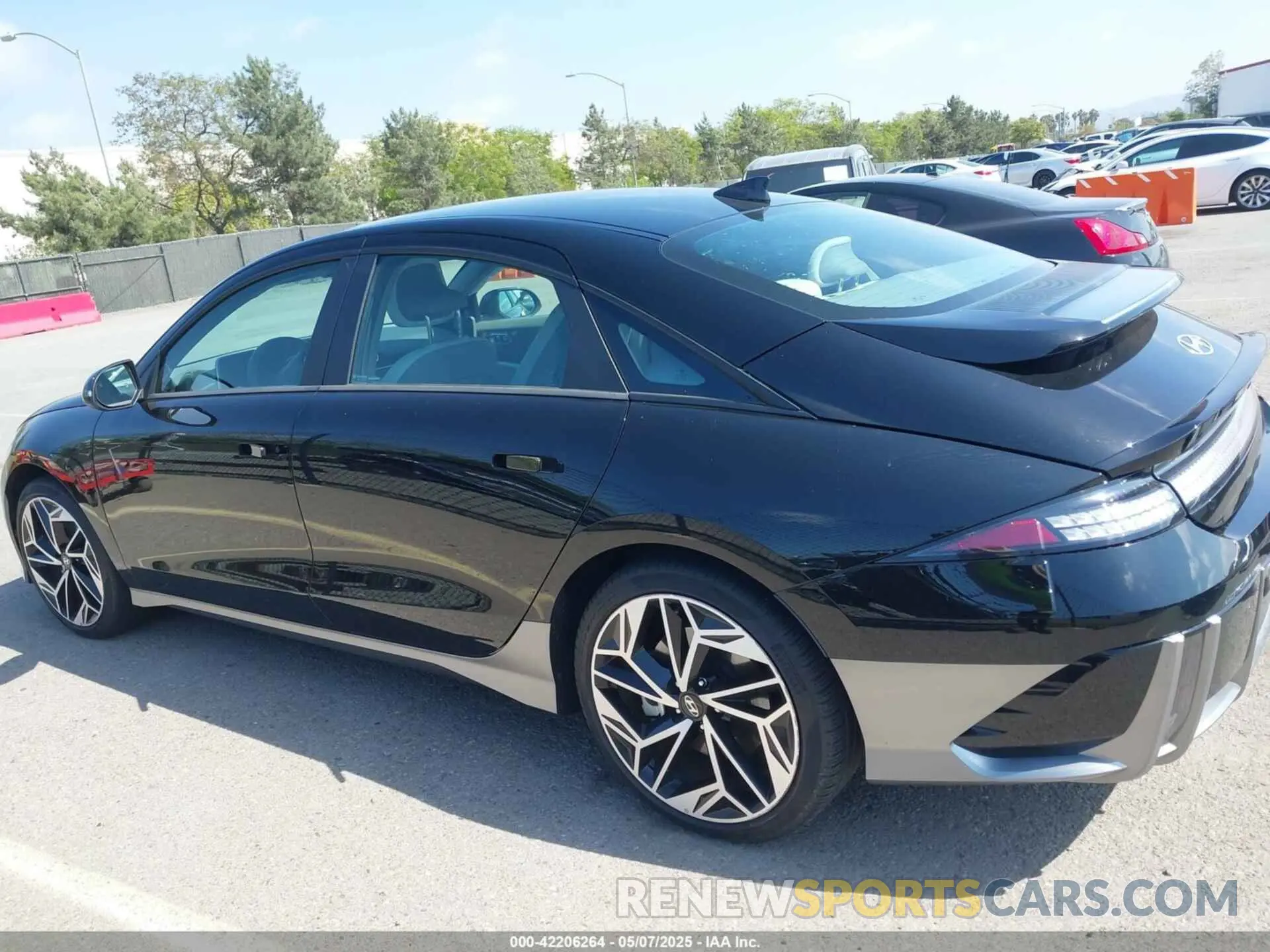 14 Photograph of a damaged car KMHM34AA7PA033293 HYUNDAI IONIQ 6 2023