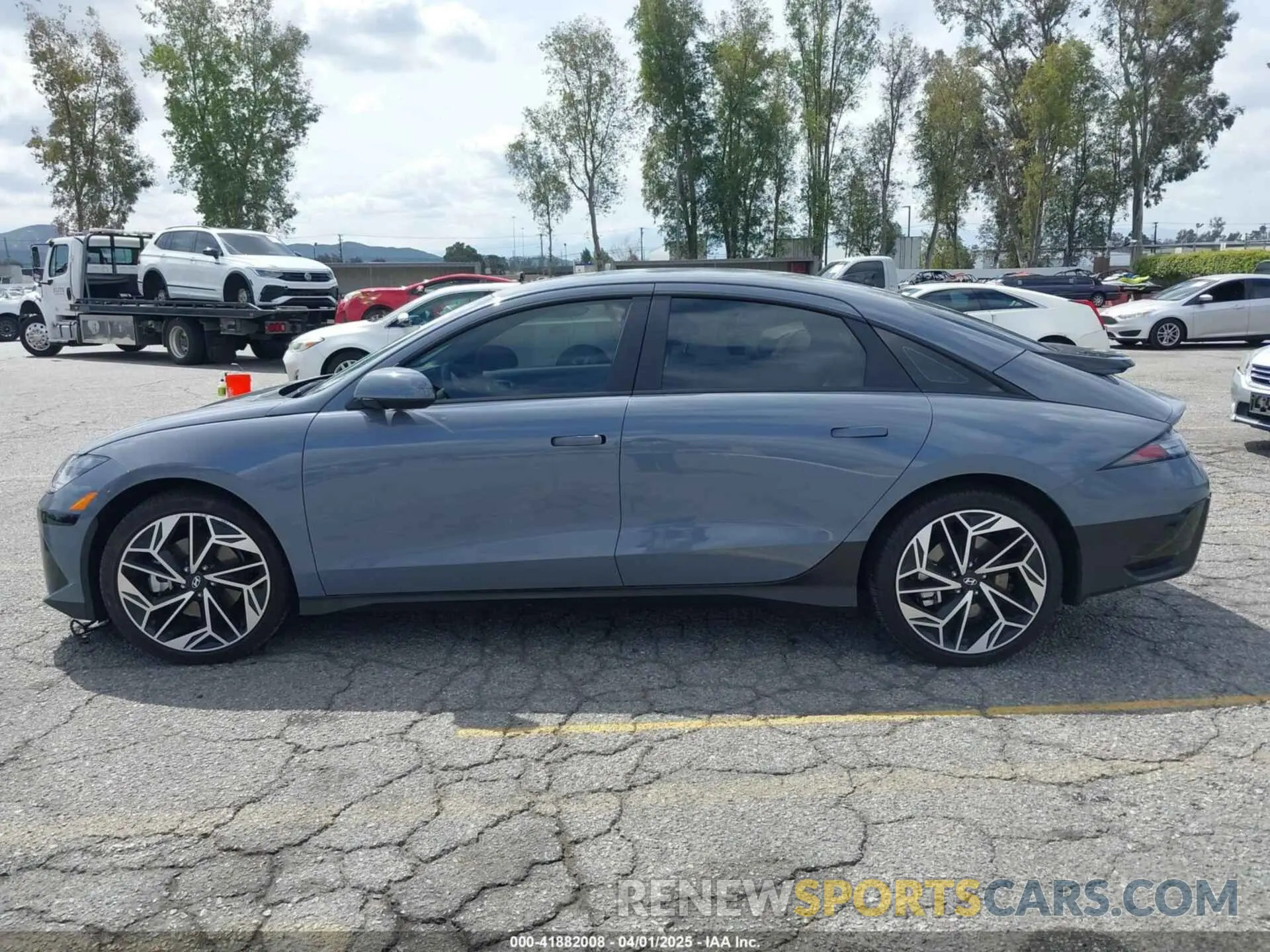 15 Photograph of a damaged car KMHM34AA9PA046420 HYUNDAI IONIQ 6 2023