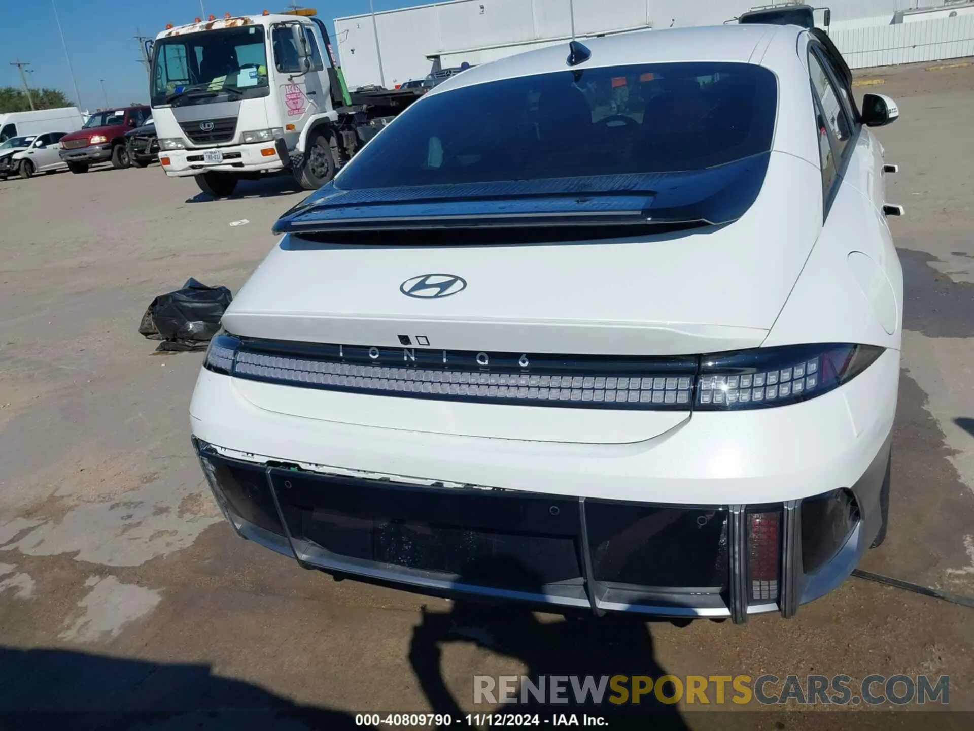 16 Photograph of a damaged car KMHM24AC2RA066998 HYUNDAI IONIQ 6 2024