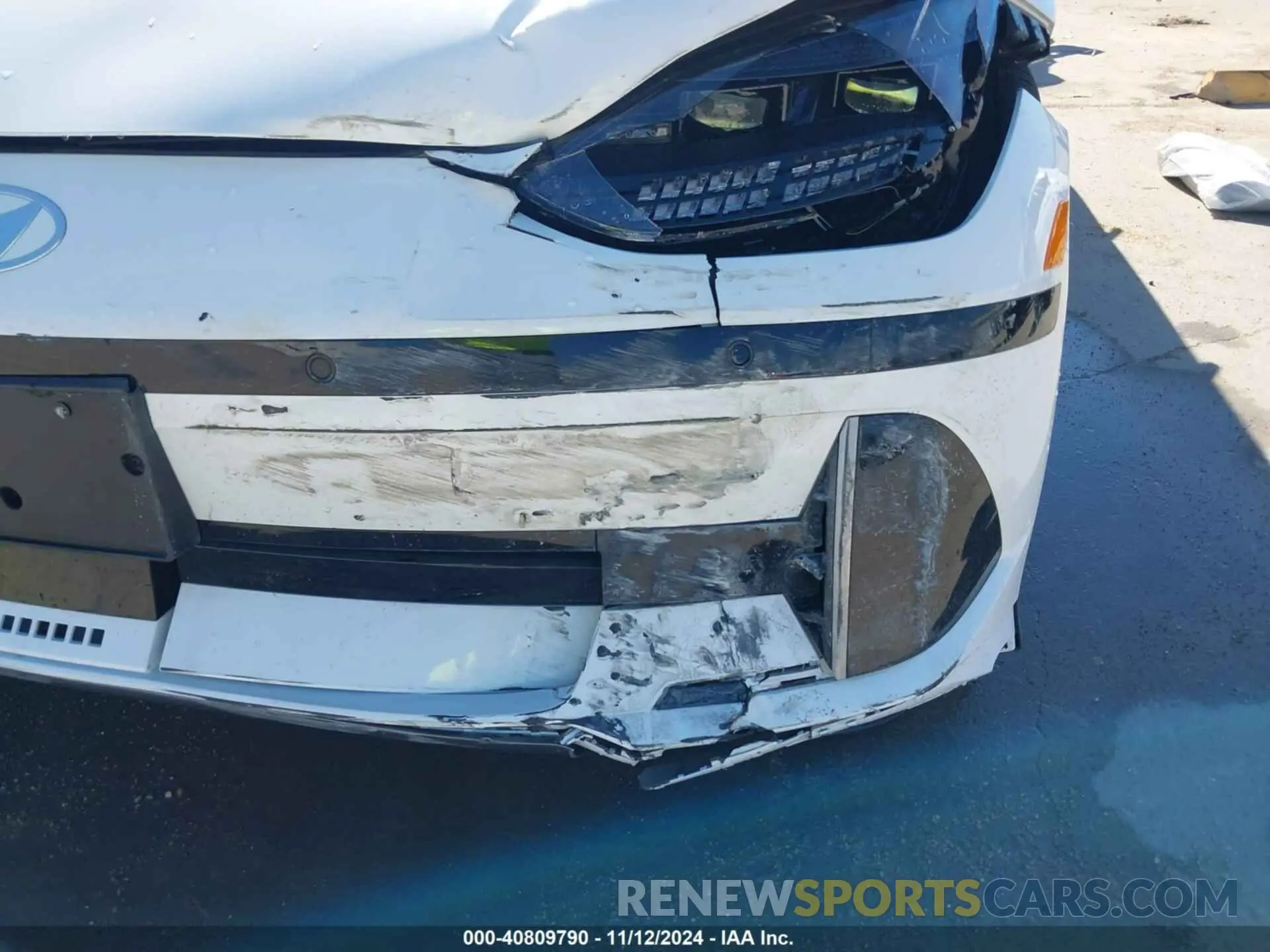 20 Photograph of a damaged car KMHM24AC2RA066998 HYUNDAI IONIQ 6 2024
