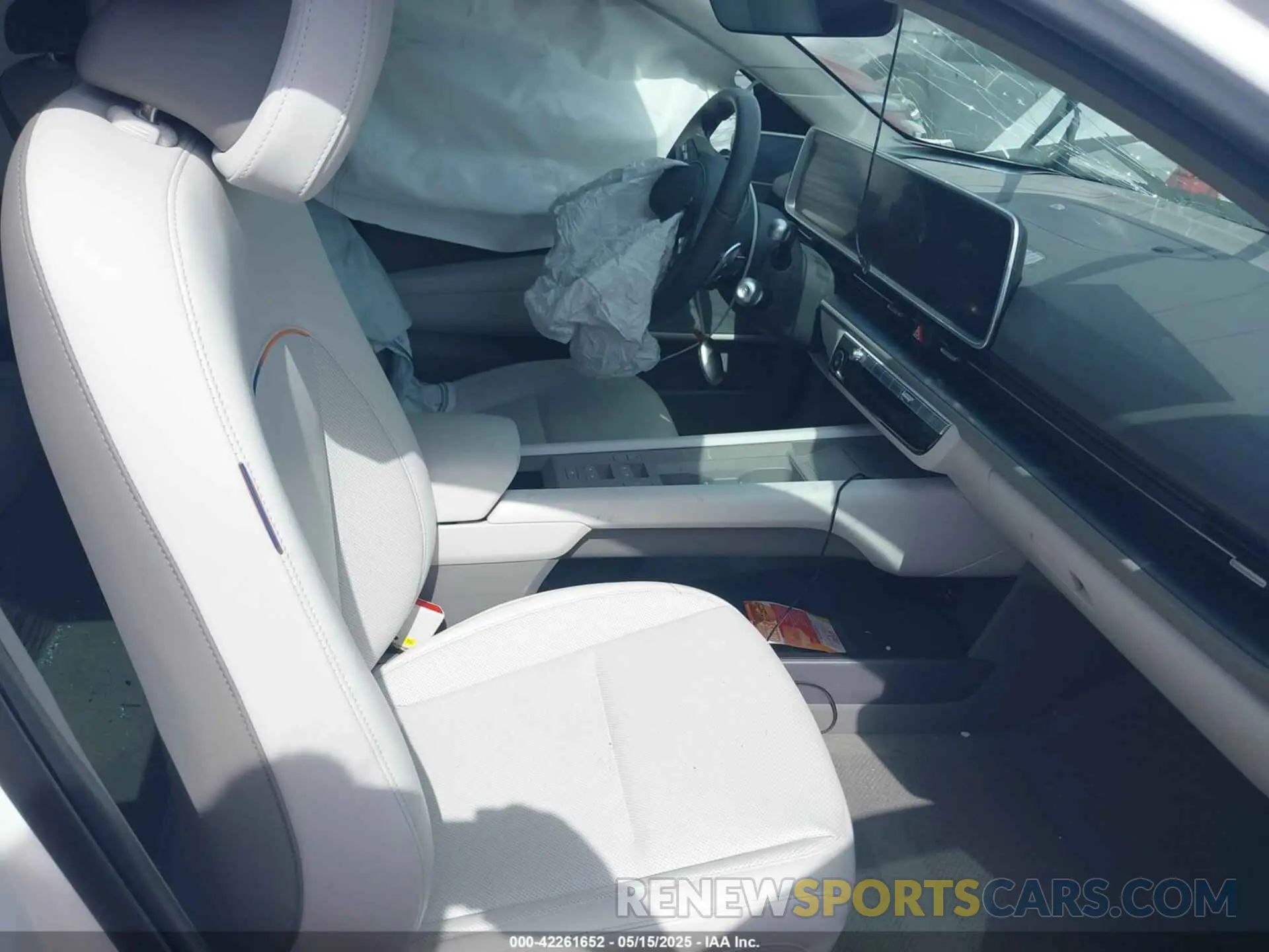 5 Photograph of a damaged car KMHM34AA2RA073669 HYUNDAI IONIQ 6 2024