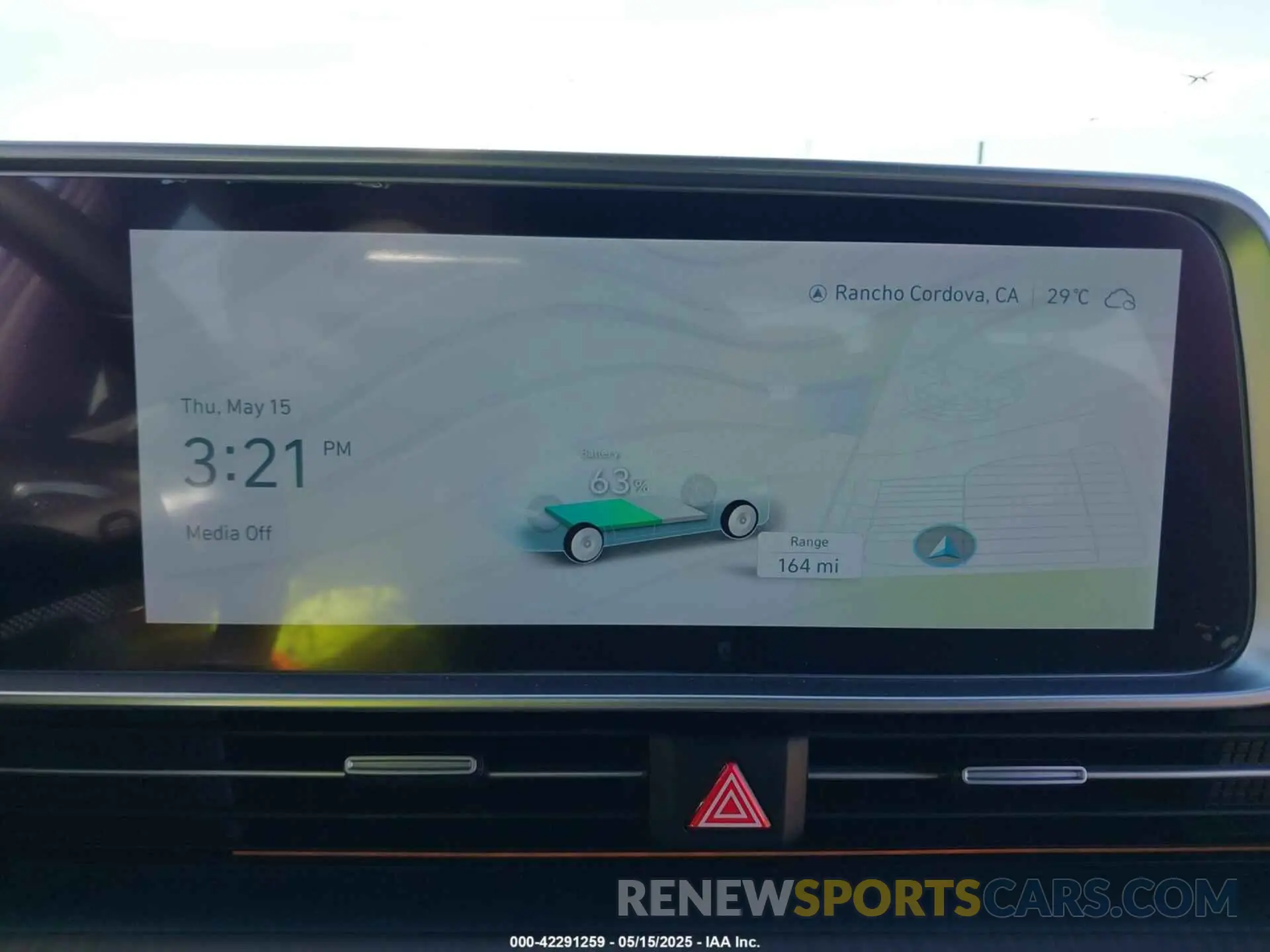 19 Photograph of a damaged car KMHM34AA5RA076761 HYUNDAI IONIQ 6 2024