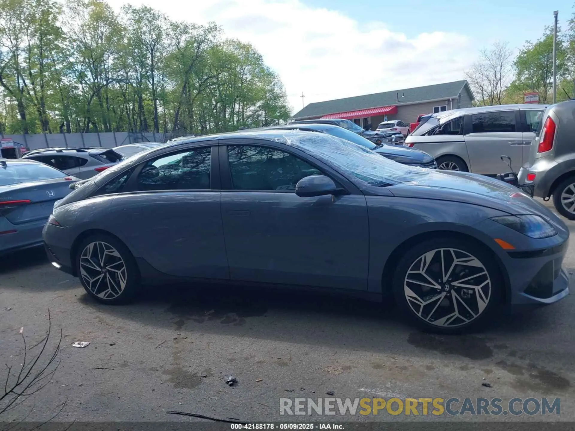 13 Photograph of a damaged car KMHM34AC0RA076572 HYUNDAI IONIQ 6 2024