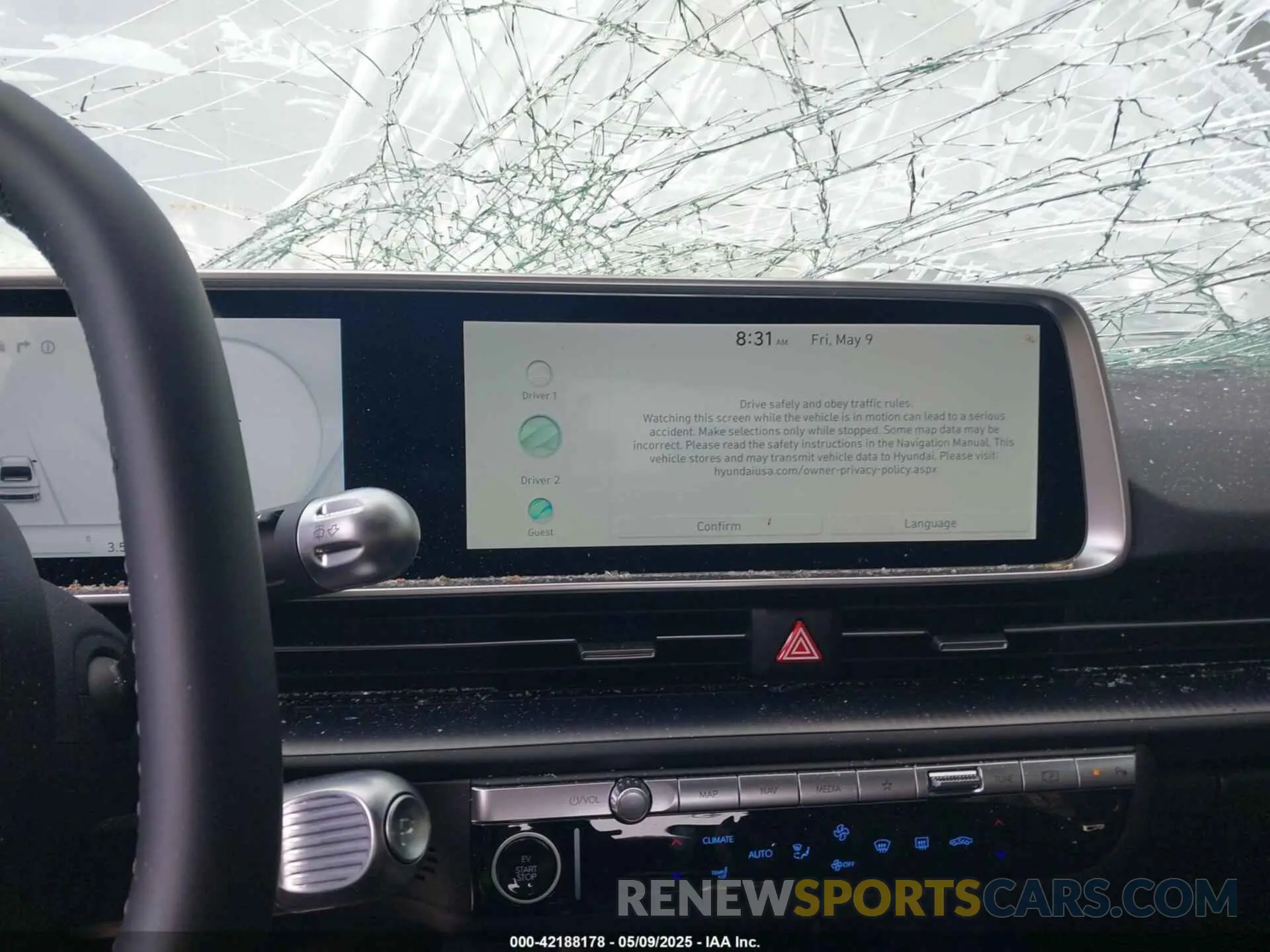 18 Photograph of a damaged car KMHM34AC0RA076572 HYUNDAI IONIQ 6 2024