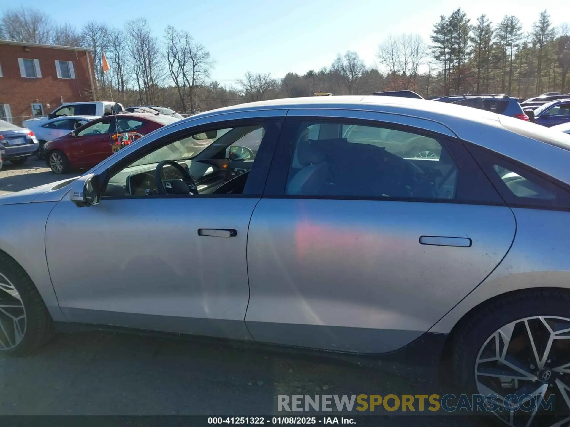 15 Photograph of a damaged car KMHM54AC2RA054647 HYUNDAI IONIQ 6 2024