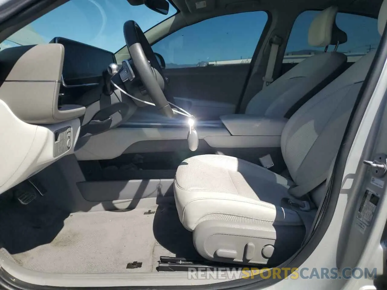 7 Photograph of a damaged car KMHM54AA0PA043920 HYUNDAI IONIQ 6 LI 2023