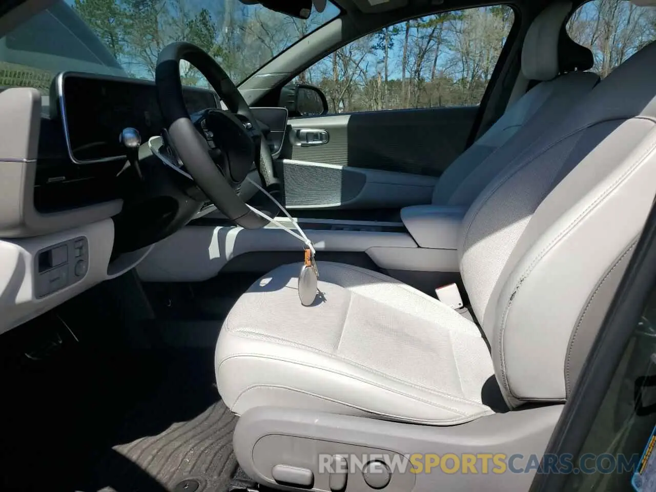 7 Photograph of a damaged car KMHM54AA0RA061434 HYUNDAI IONIQ 6 LI 2024