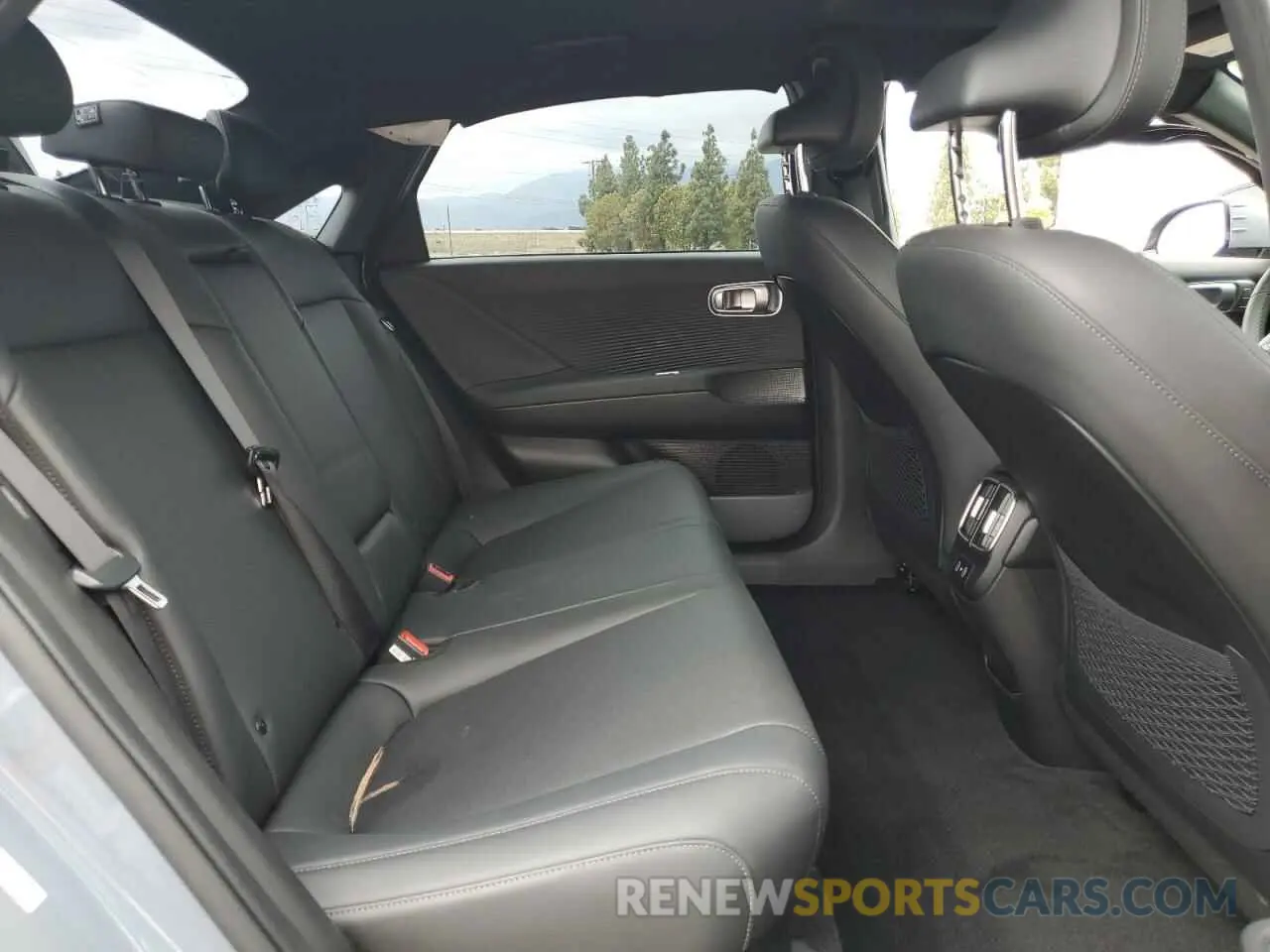 10 Photograph of a damaged car KMHM54AA6RA079145 HYUNDAI IONIQ 6 LI 2024