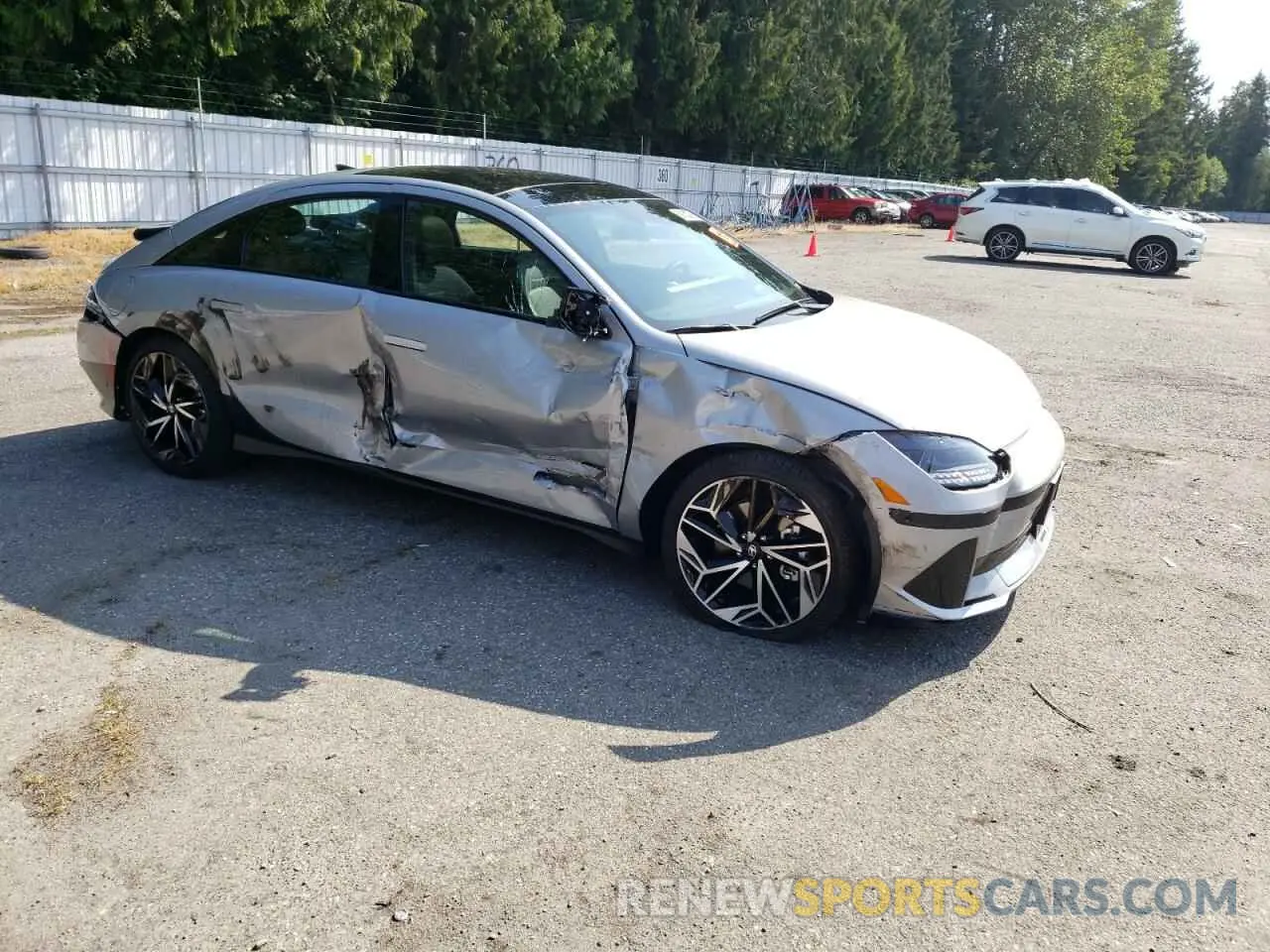 4 Photograph of a damaged car KMHM54AC6SA096602 HYUNDAI IONIQ 6 LI 2025