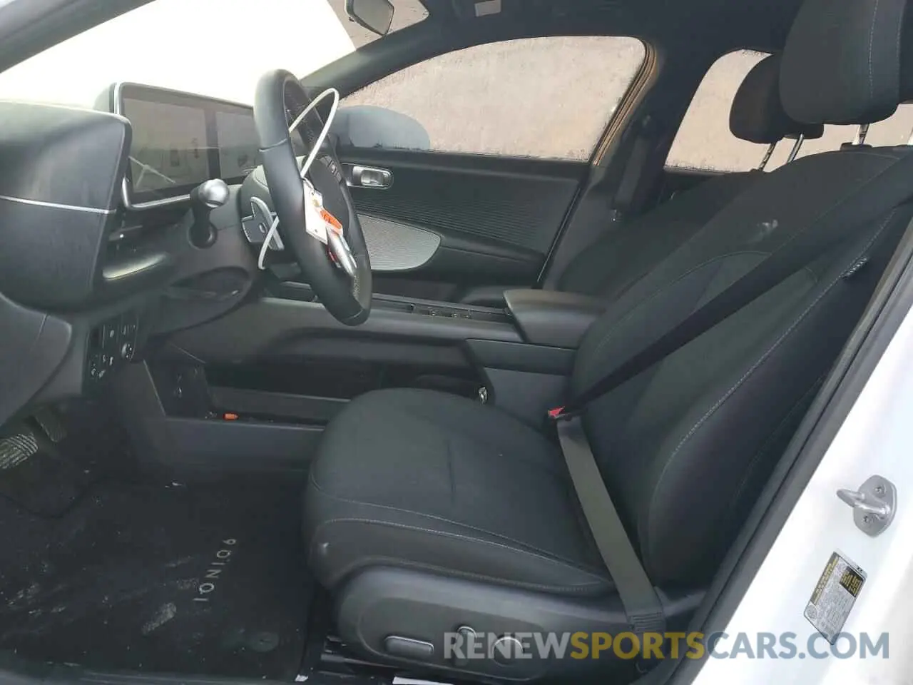7 Photograph of a damaged car KMHM24AB6PA044197 HYUNDAI IONIQ 6 SE 2023