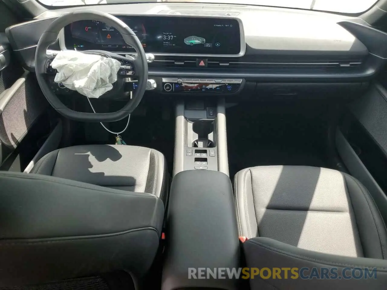 8 Photograph of a damaged car KMHM34AA8RA078973 HYUNDAI IONIQ 6 SE 2024