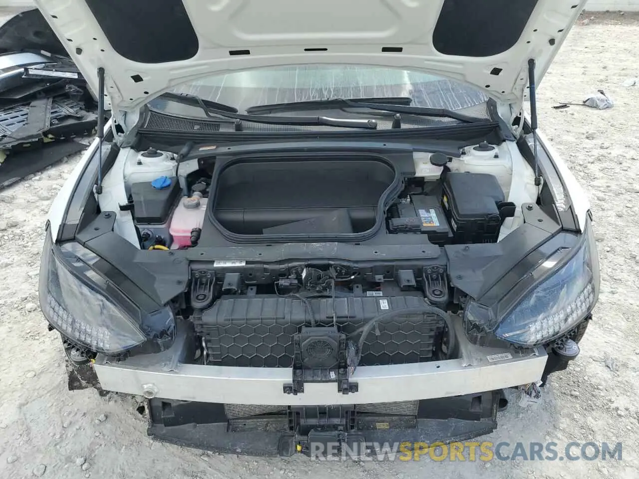 11 Photograph of a damaged car KMHM34AAXSA090984 HYUNDAI IONIQ 6 SE 2025