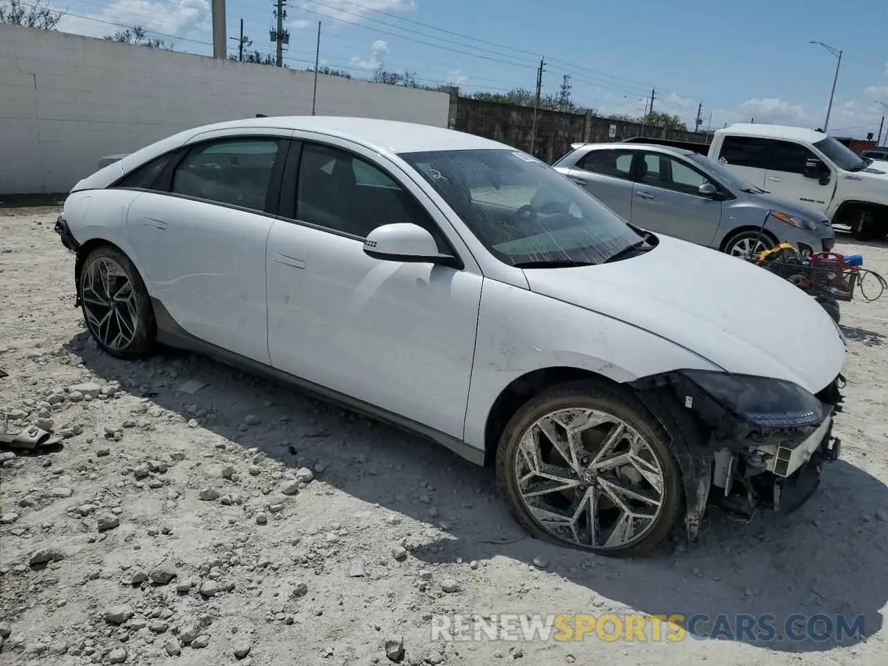 4 Photograph of a damaged car KMHM34AAXSA090984 HYUNDAI IONIQ 6 SE 2025
