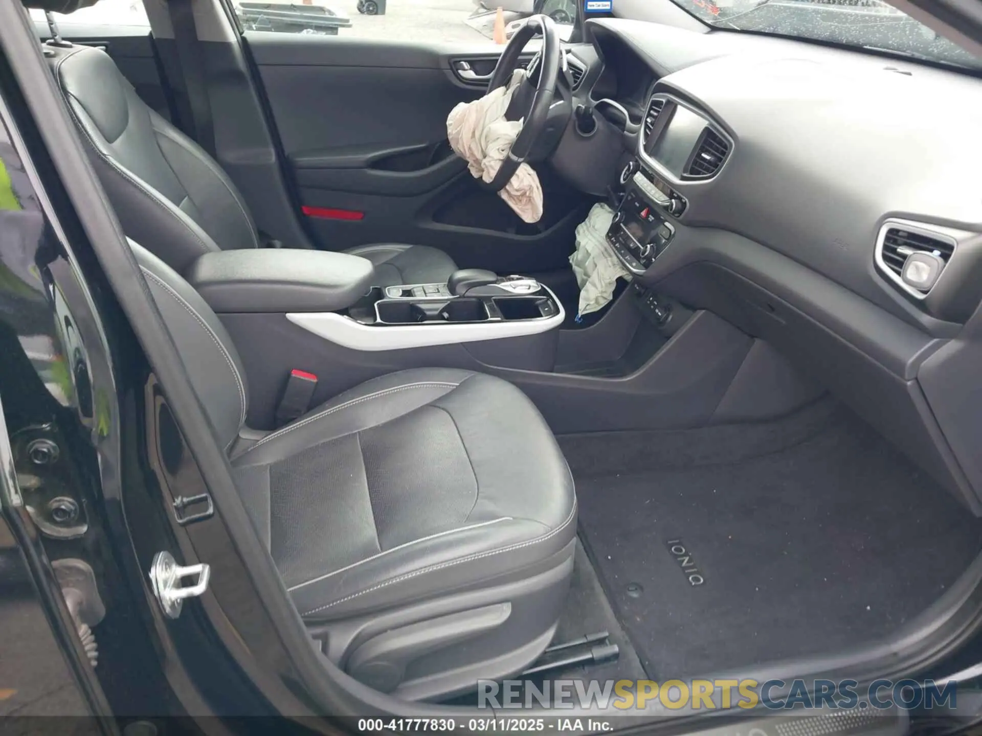 5 Photograph of a damaged car KMHC05LH3KU033044 HYUNDAI IONIQ ELECTRIC 2019