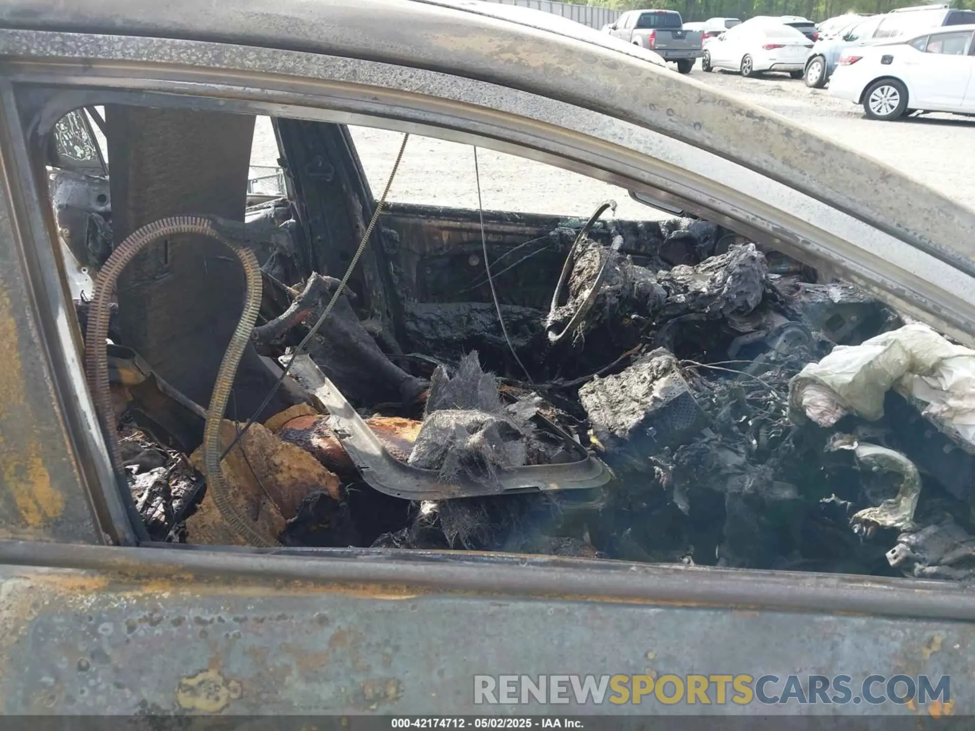 5 Photograph of a damaged car KMHC05LH5KU044708 HYUNDAI IONIQ ELECTRIC 2019