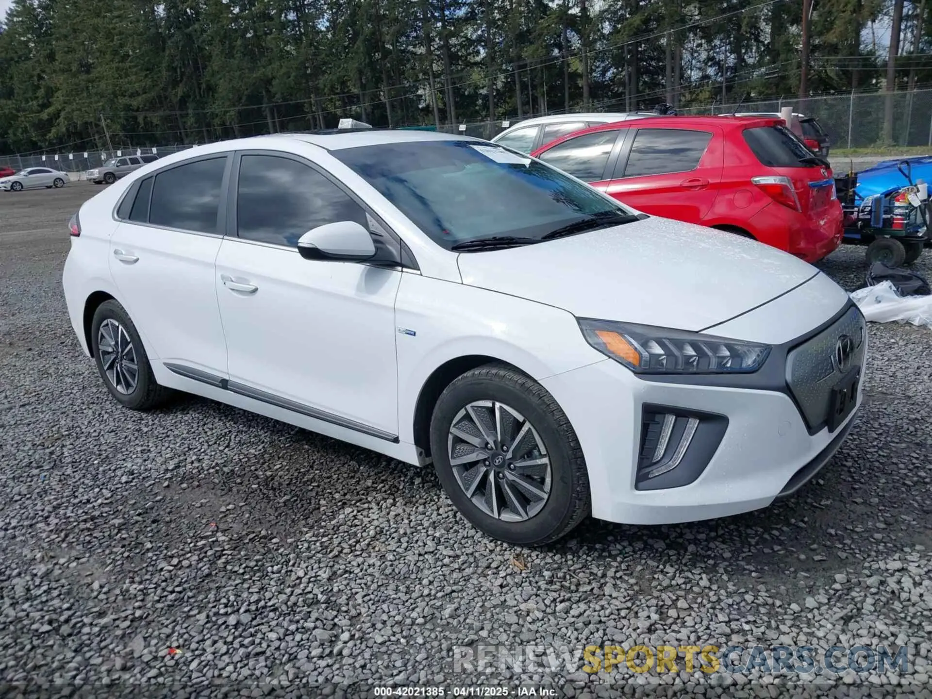 1 Photograph of a damaged car KMHC85LJ0LU065768 HYUNDAI IONIQ ELECTRIC 2020