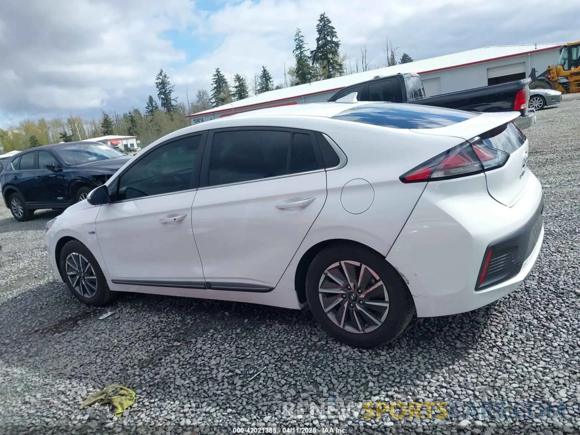 14 Photograph of a damaged car KMHC85LJ0LU065768 HYUNDAI IONIQ ELECTRIC 2020