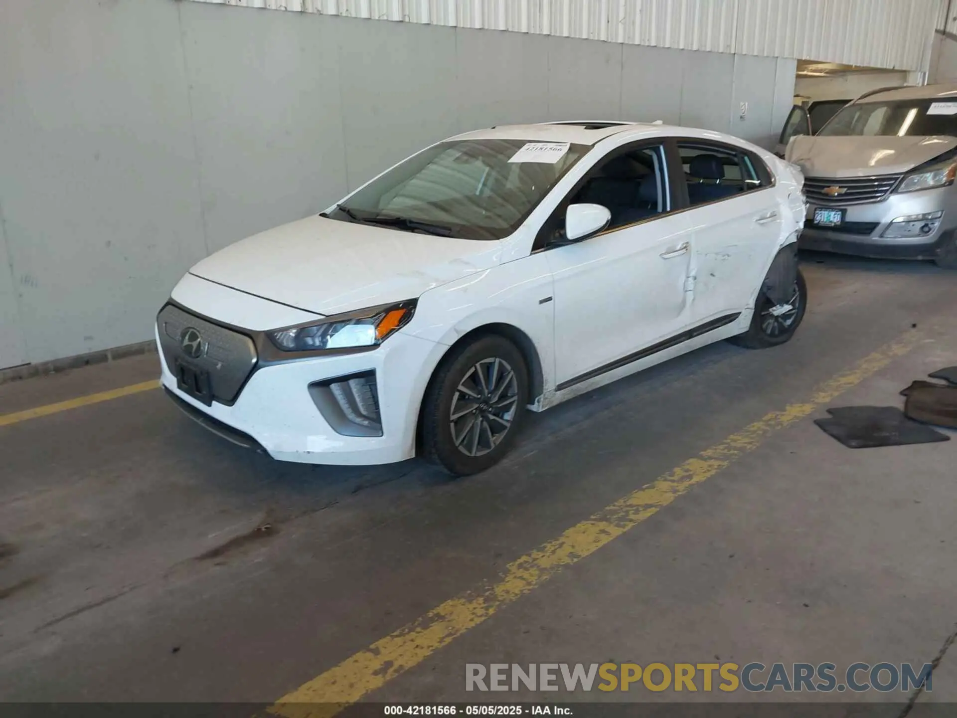 2 Photograph of a damaged car KMHC85LJ7LU061362 HYUNDAI IONIQ ELECTRIC 2020