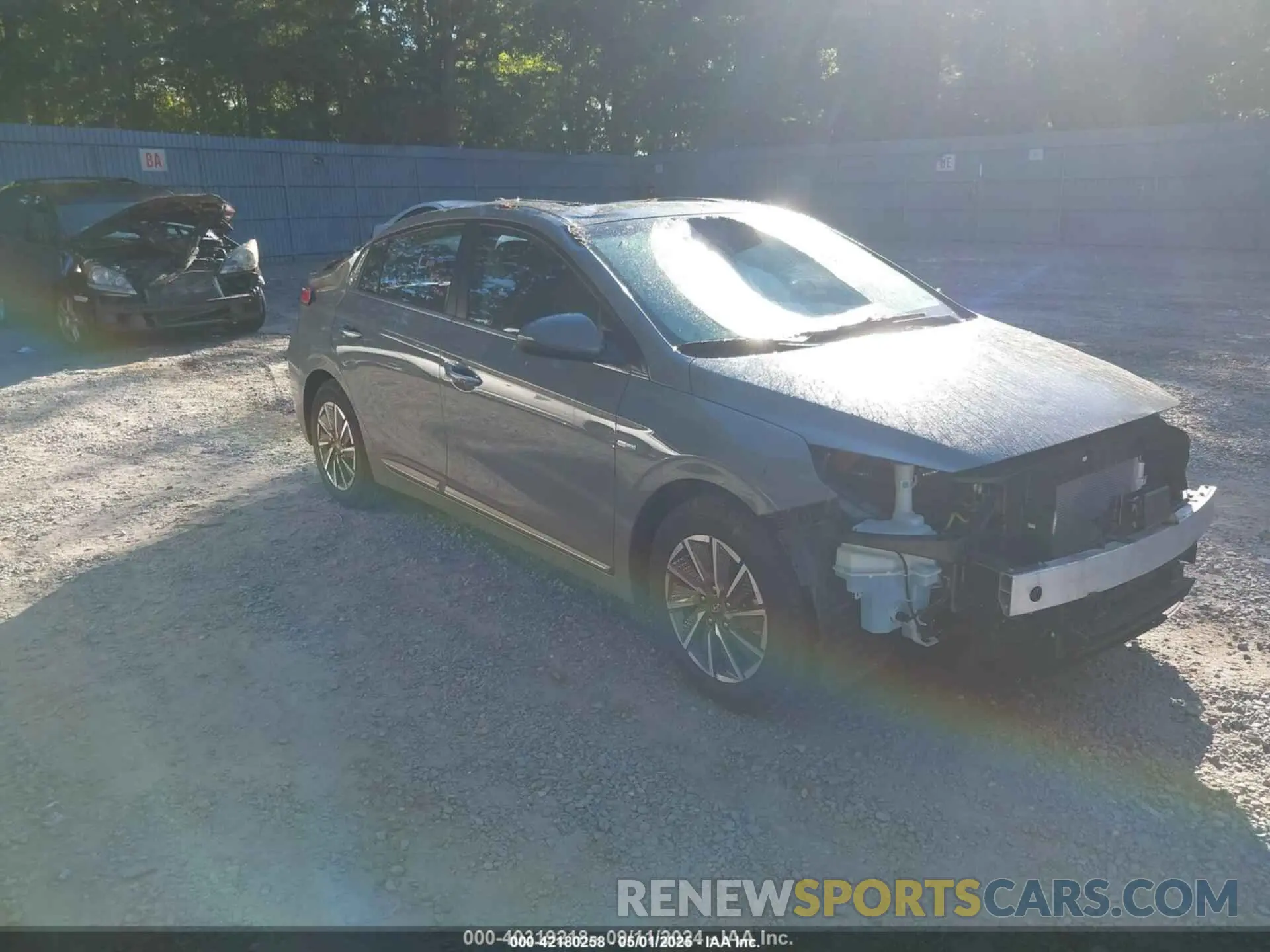 1 Photograph of a damaged car KMHC85LJ7LU074466 HYUNDAI IONIQ ELECTRIC 2020