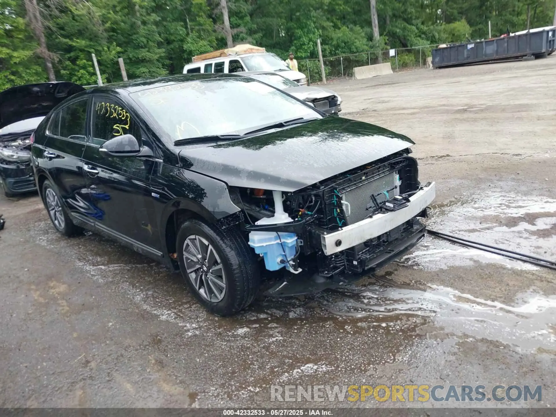 1 Photograph of a damaged car KMHC85LJXLU061873 HYUNDAI IONIQ ELECTRIC 2020