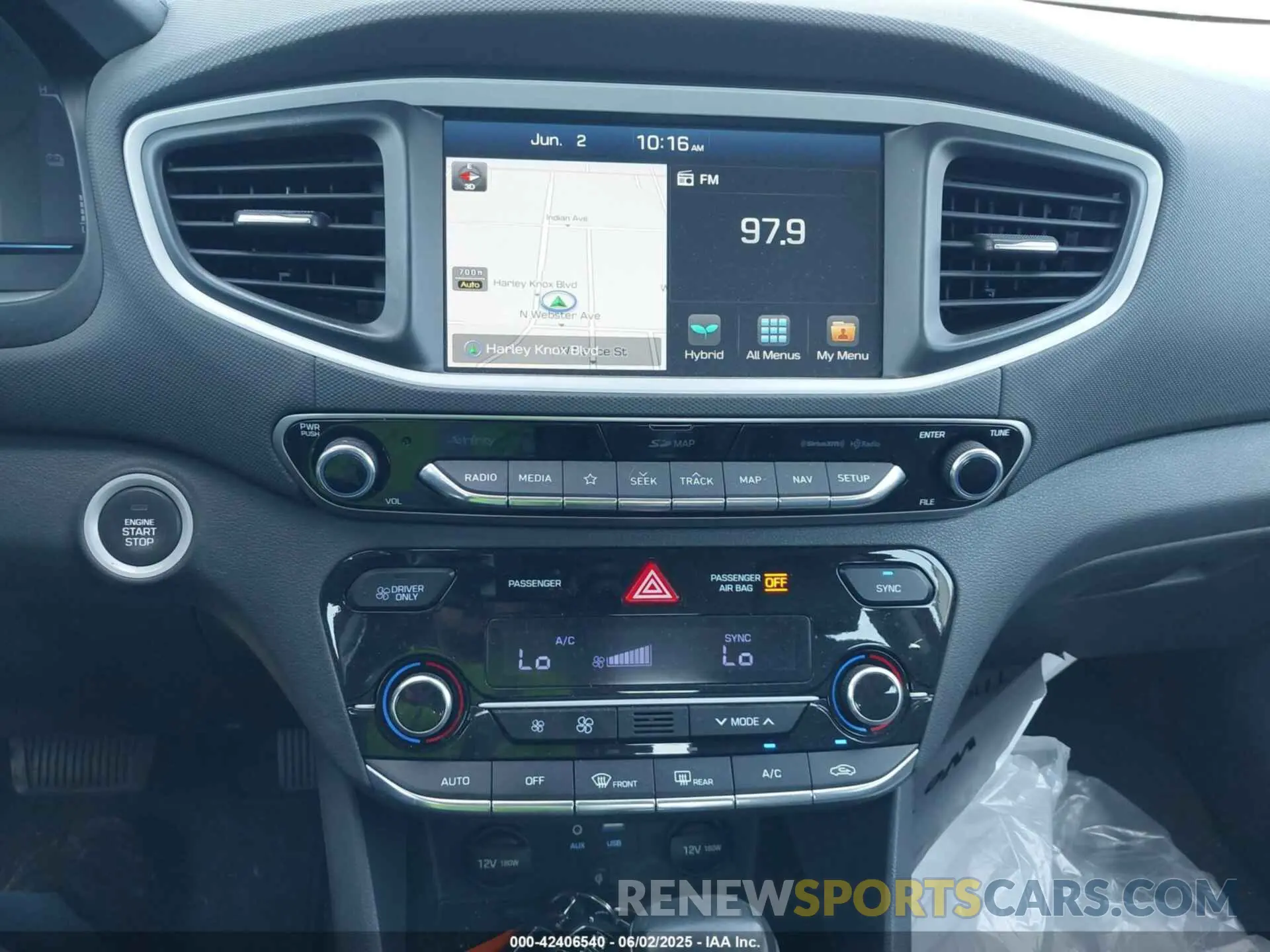 19 Photograph of a damaged car KMHC05LC8KU124248 HYUNDAI IONIQ HYBRID 2019