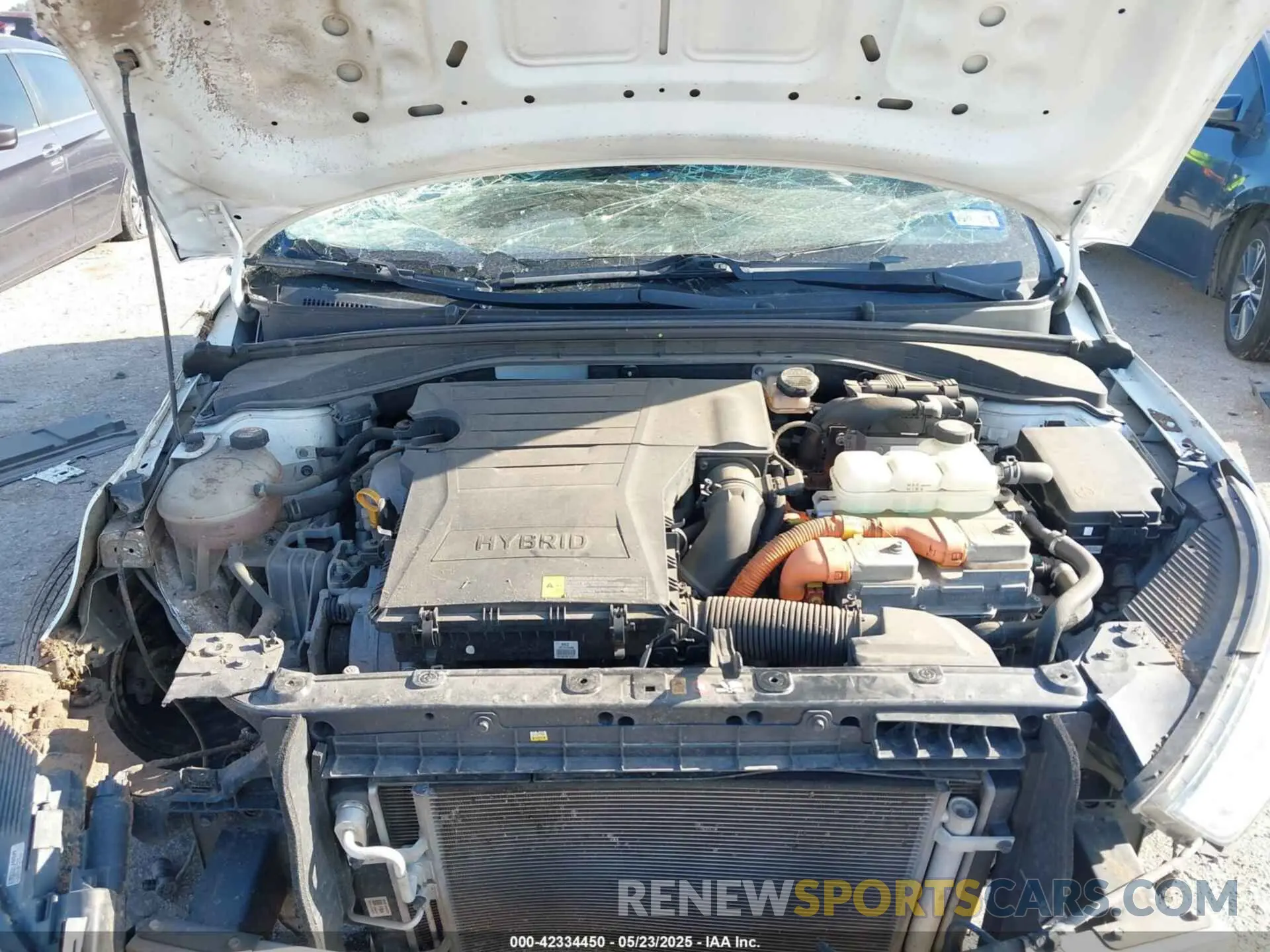 10 Photograph of a damaged car KMHC65LC1KU173483 HYUNDAI IONIQ HYBRID 2019