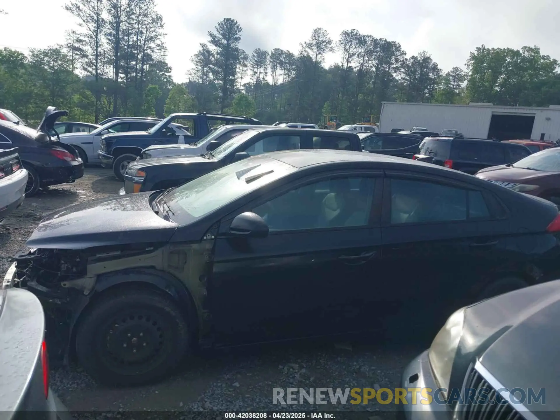 15 Photograph of a damaged car KMHC65LC3KU119098 HYUNDAI IONIQ HYBRID 2019