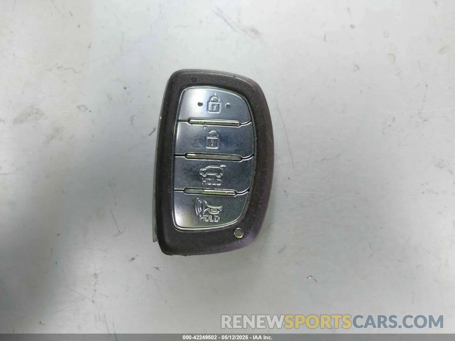 11 Photograph of a damaged car KMHC65LC3KU179902 HYUNDAI IONIQ HYBRID 2019