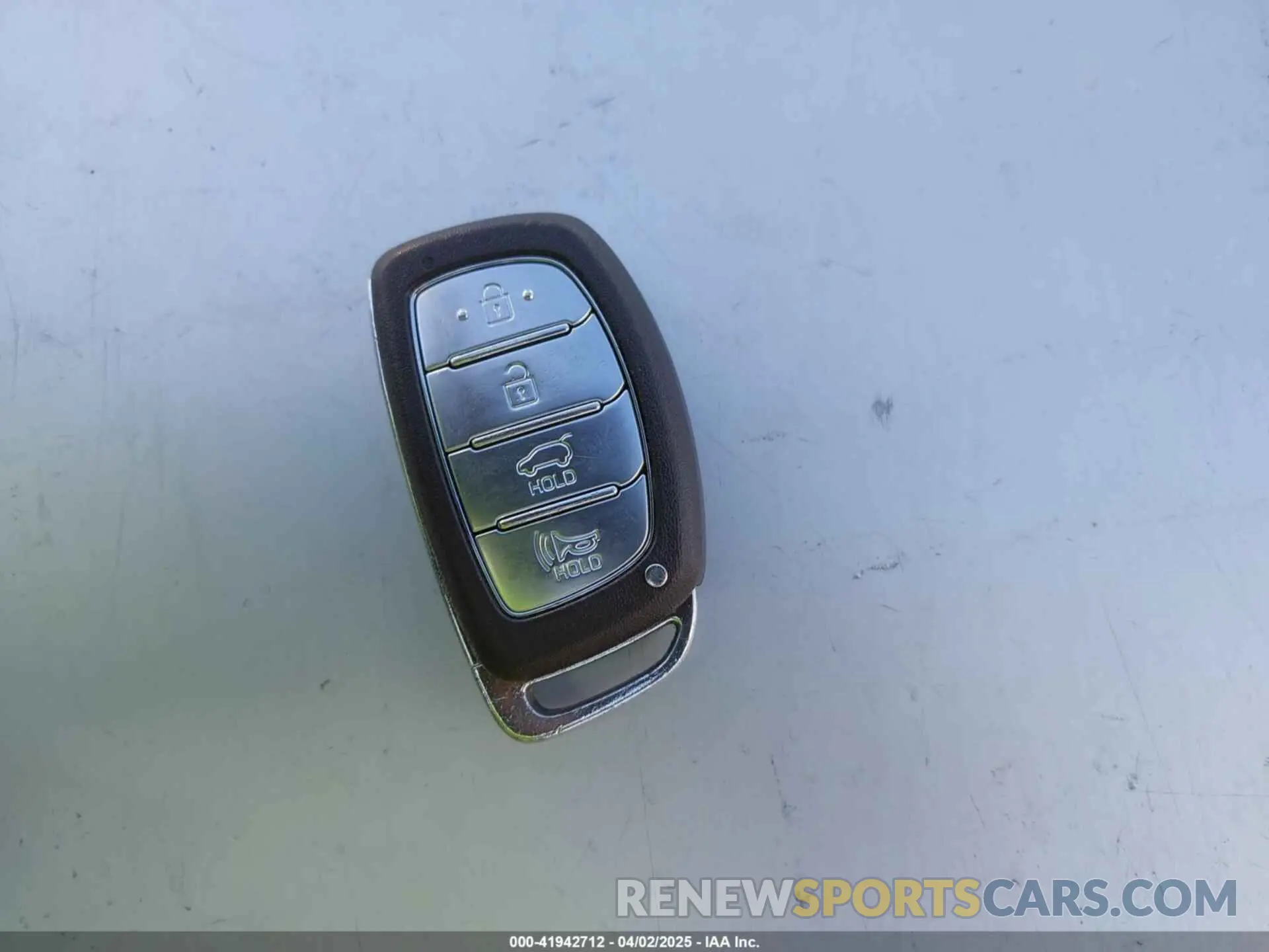 11 Photograph of a damaged car KMHC65LC4KU162428 HYUNDAI IONIQ HYBRID 2019