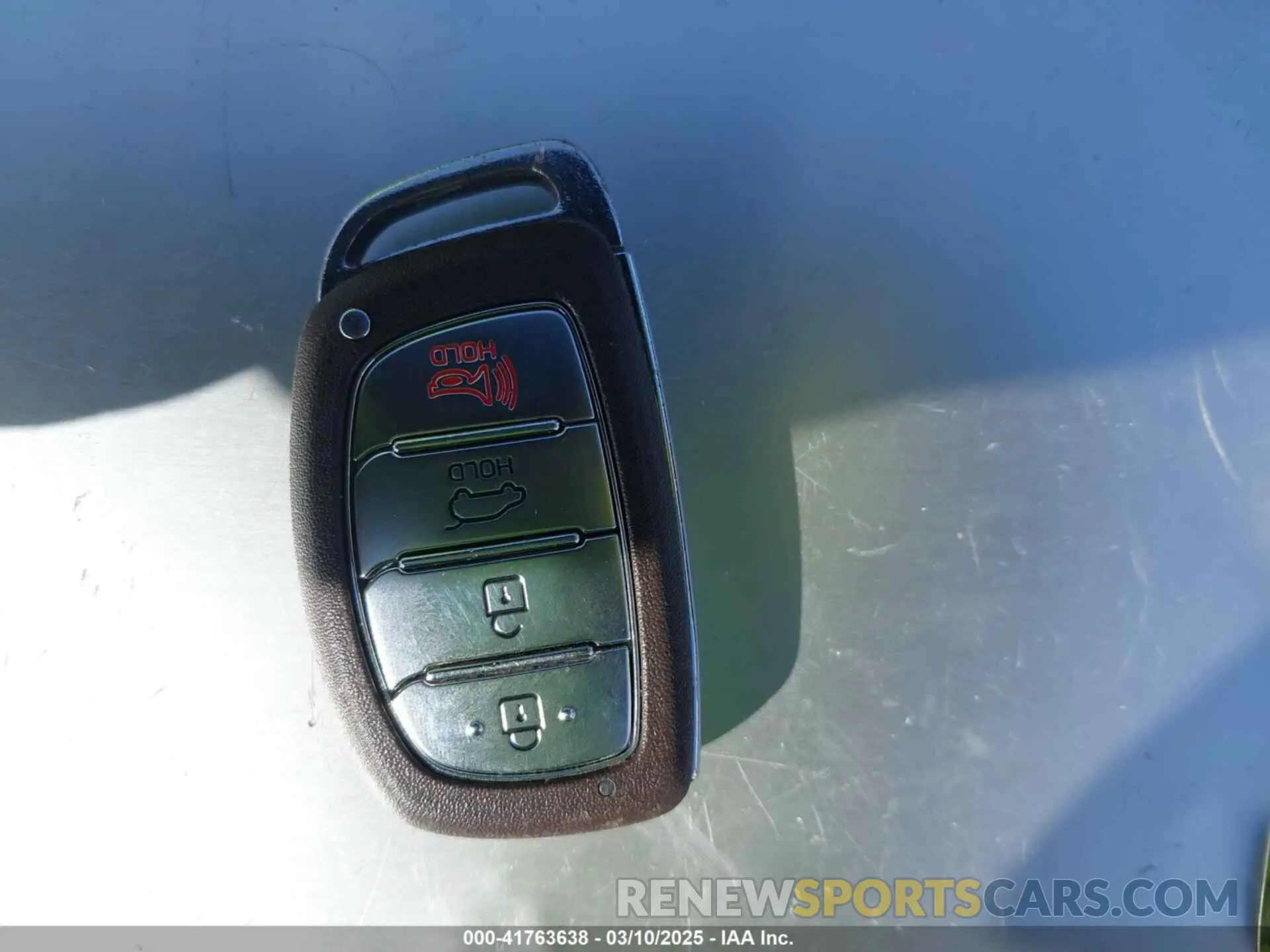 11 Photograph of a damaged car KMHC65LC5KU170876 HYUNDAI IONIQ HYBRID 2019