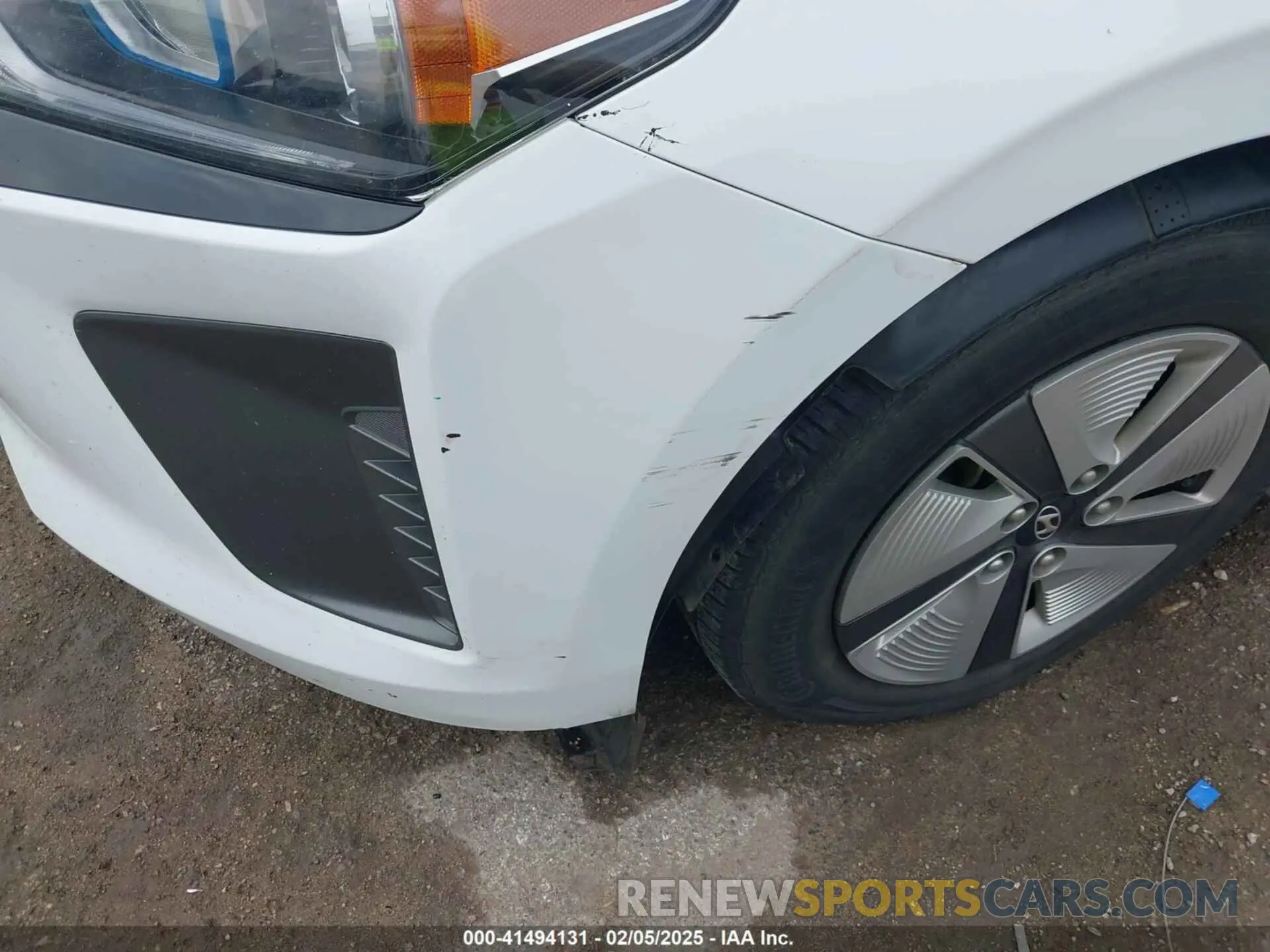 6 Photograph of a damaged car KMHC65LC6KU111920 HYUNDAI IONIQ HYBRID 2019