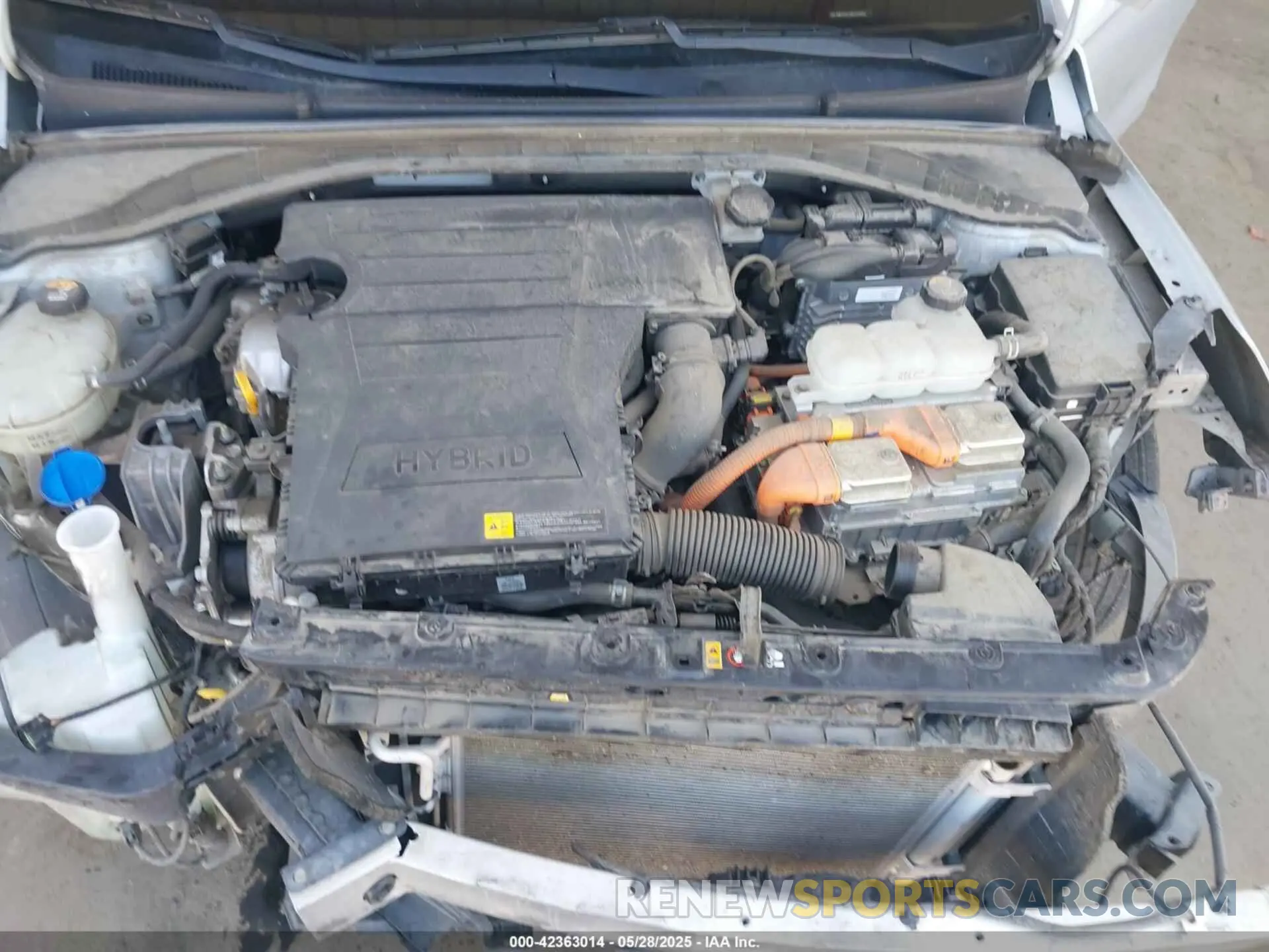 10 Photograph of a damaged car KMHC65LC6KU124652 HYUNDAI IONIQ HYBRID 2019