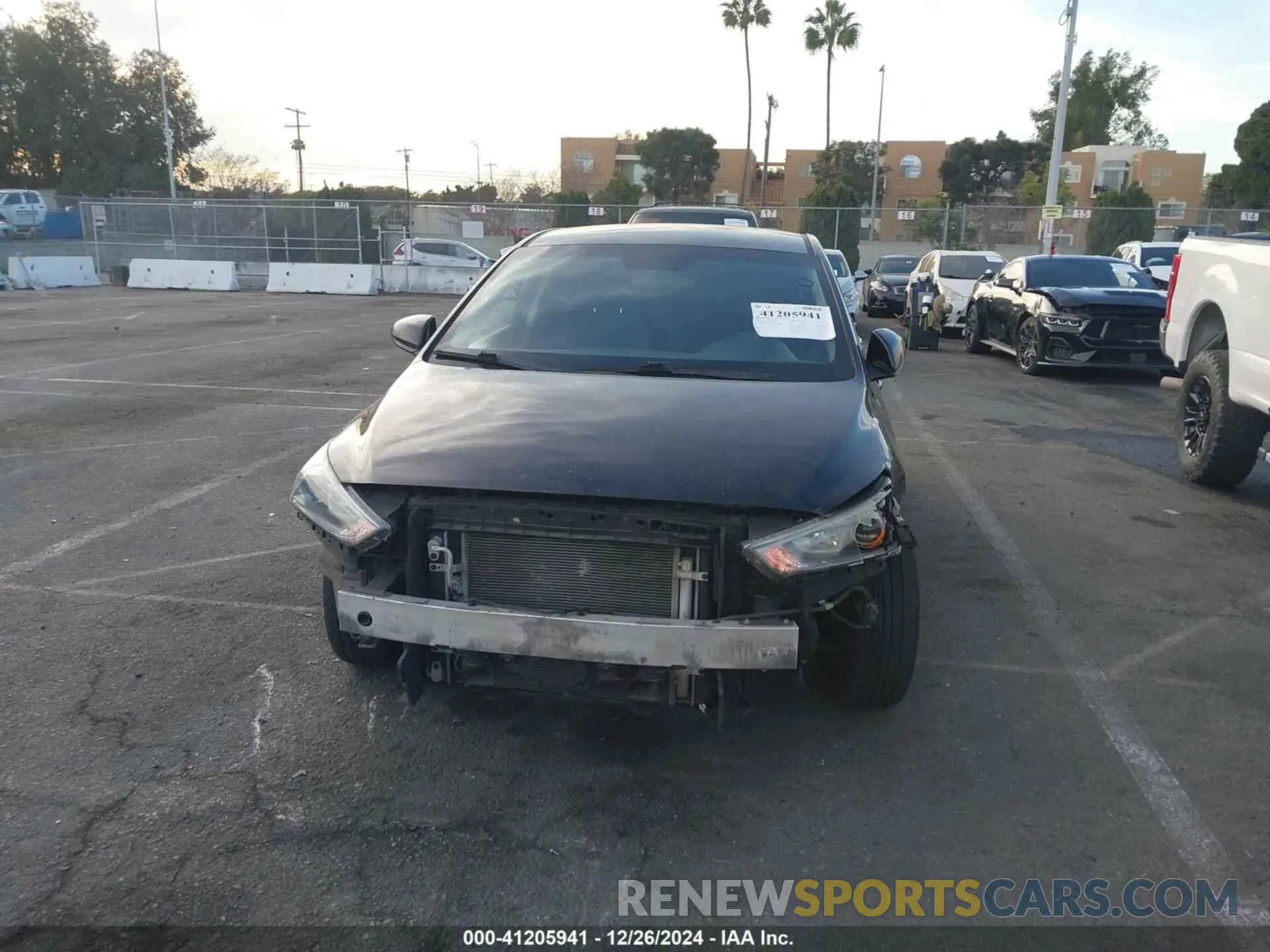 12 Photograph of a damaged car KMHC65LC8KU169673 HYUNDAI IONIQ HYBRID 2019