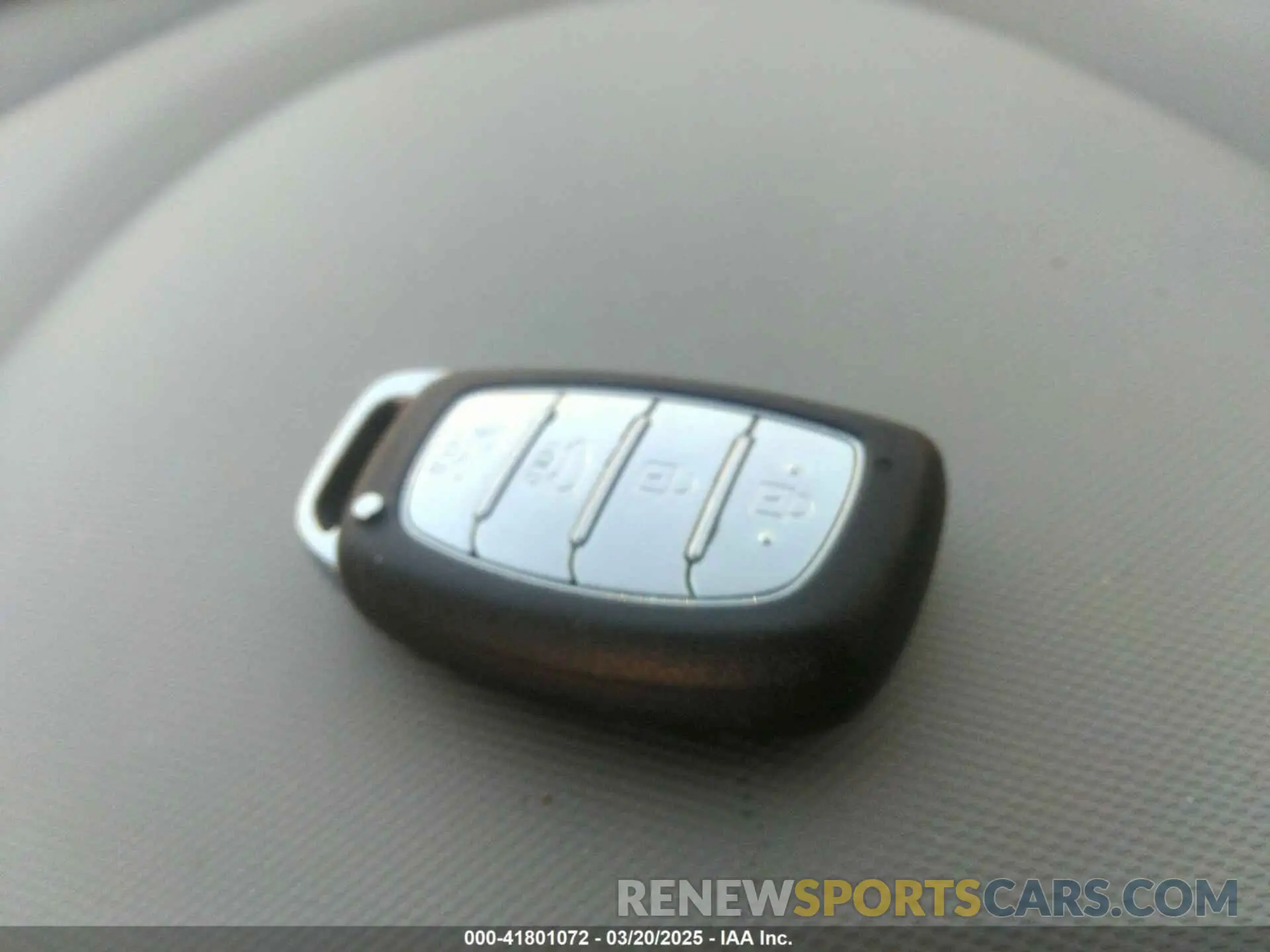 11 Photograph of a damaged car KMHC75LC2KU125357 HYUNDAI IONIQ HYBRID 2019
