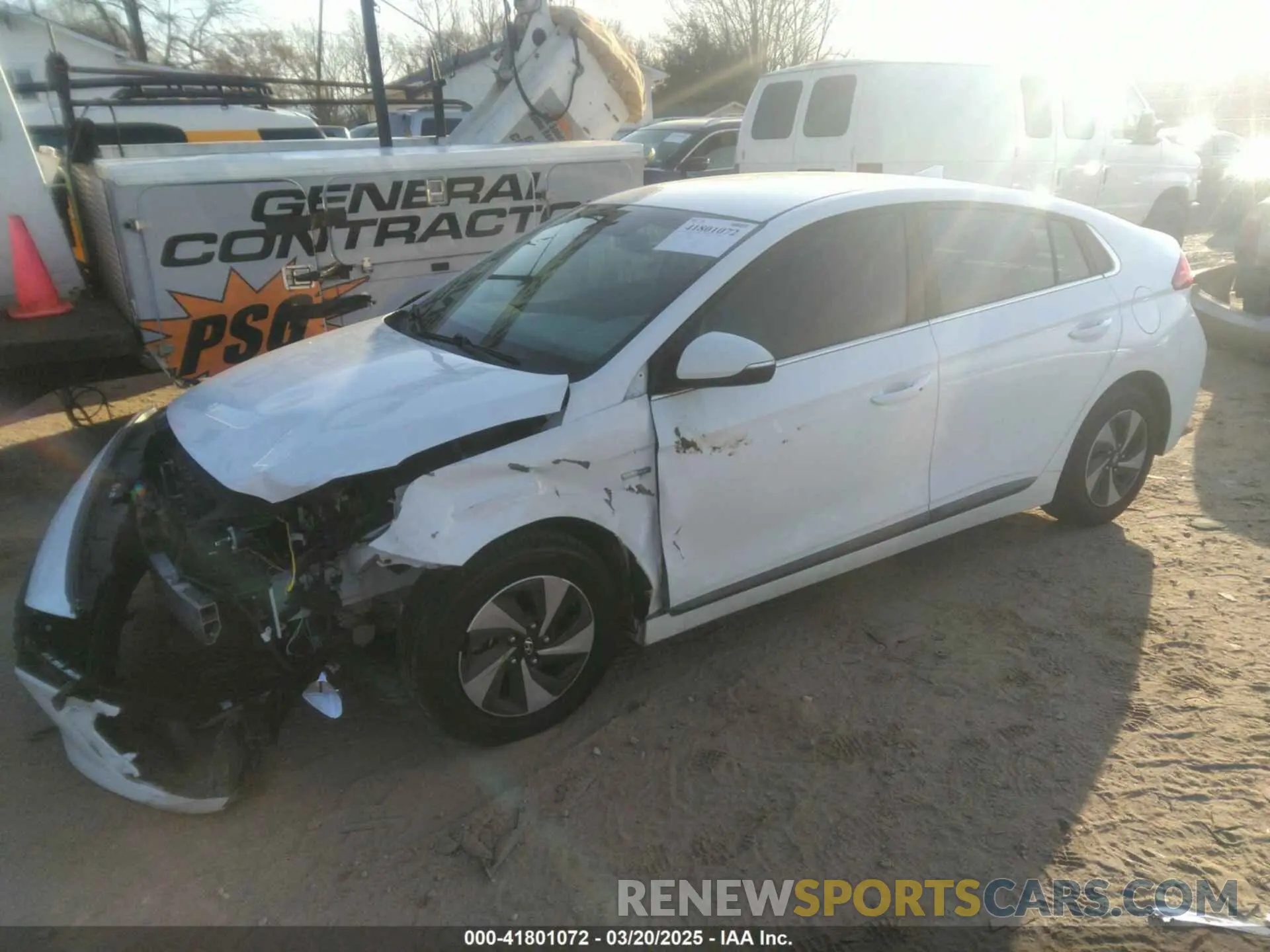 2 Photograph of a damaged car KMHC75LC2KU125357 HYUNDAI IONIQ HYBRID 2019