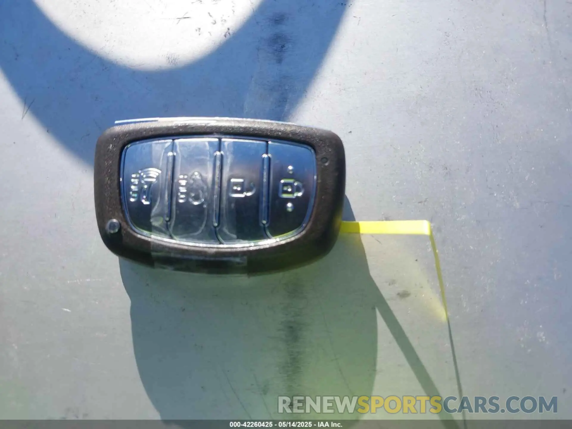11 Photograph of a damaged car KMHC75LC3KU105621 HYUNDAI IONIQ HYBRID 2019
