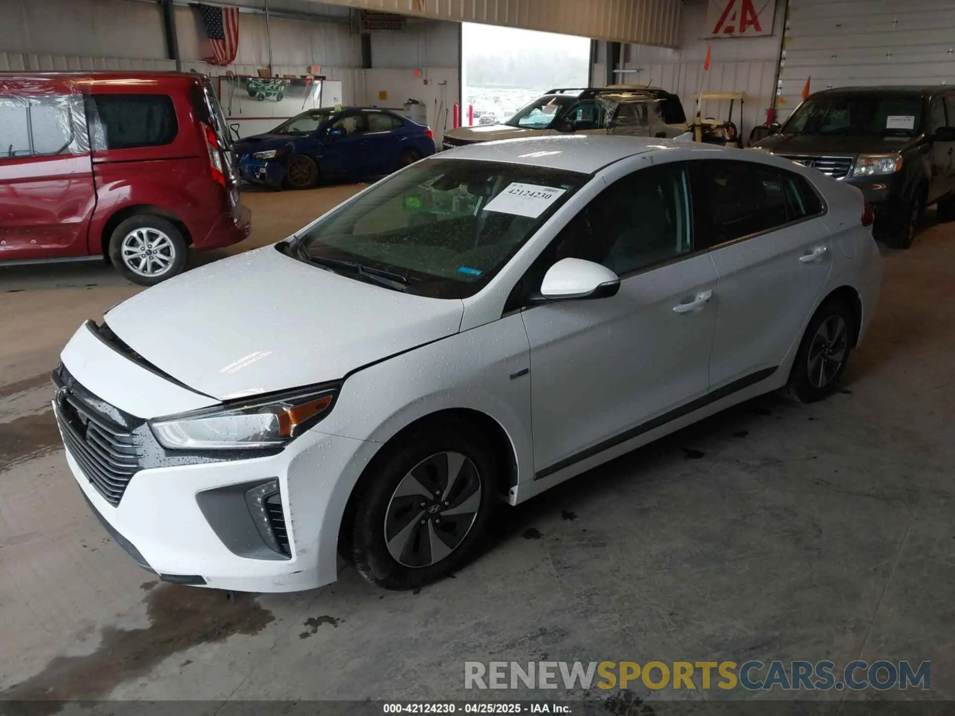 2 Photograph of a damaged car KMHC75LC5KU111145 HYUNDAI IONIQ HYBRID 2019