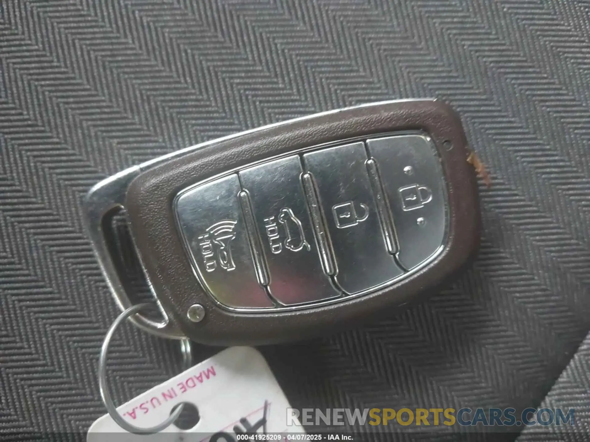 11 Photograph of a damaged car KMHC65LC2LU214785 HYUNDAI IONIQ HYBRID 2020